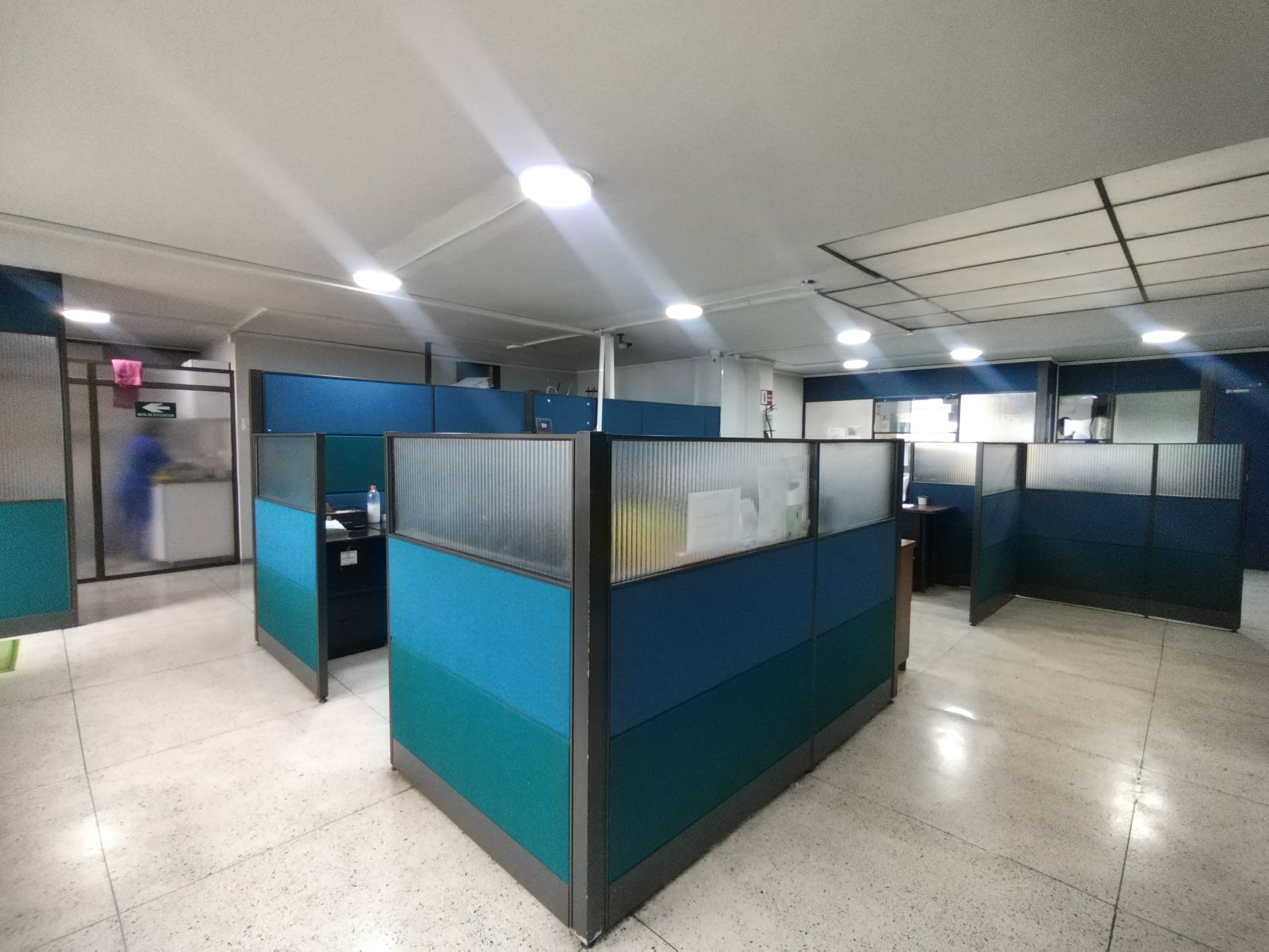 Local en venta en Campohermoso, Manizales, 300 m² · foto 15 de 23