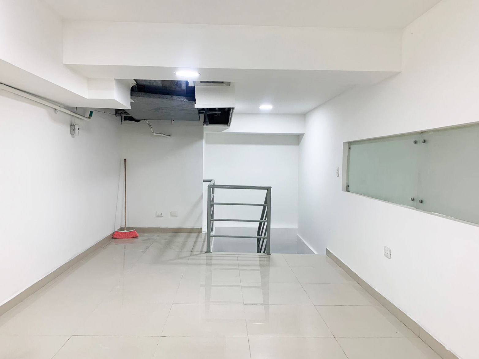 Local en arriendo en Colombia, Medellín, 103 m² · foto 6 de 8