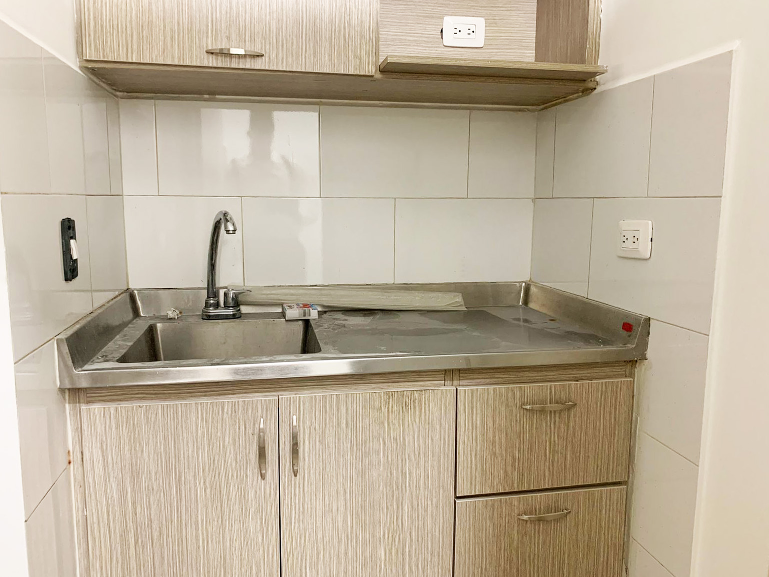 Local en arriendo en Colombia, Medellín, 103 m² · foto 7 de 8