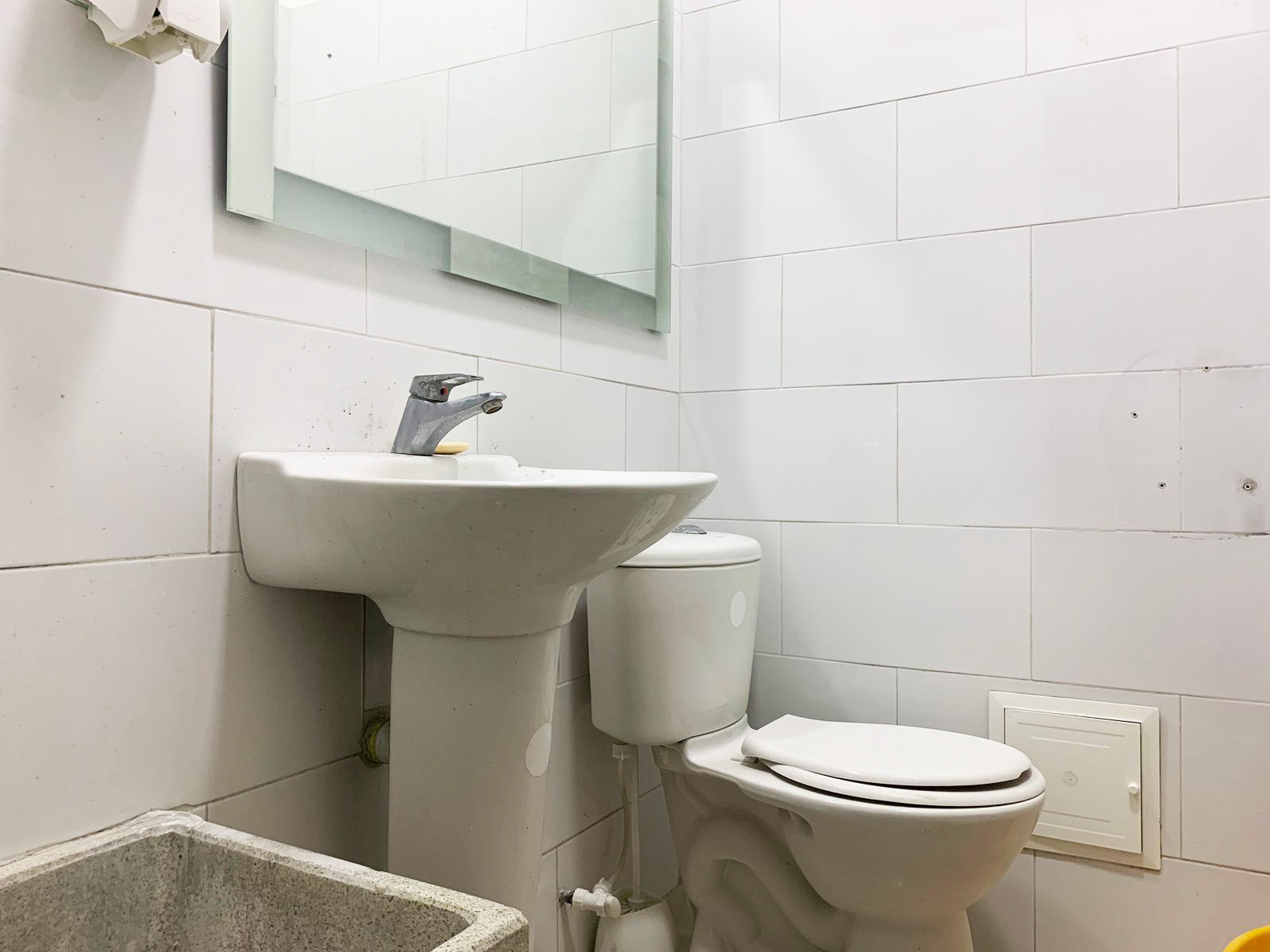Local en arriendo en Colombia, Medellín, 103 m² · foto 8 de 8