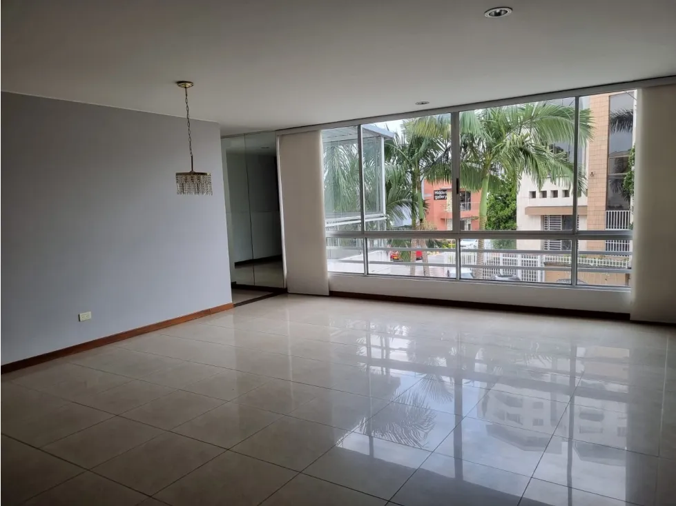 Apartamento en venta en Armenia 5