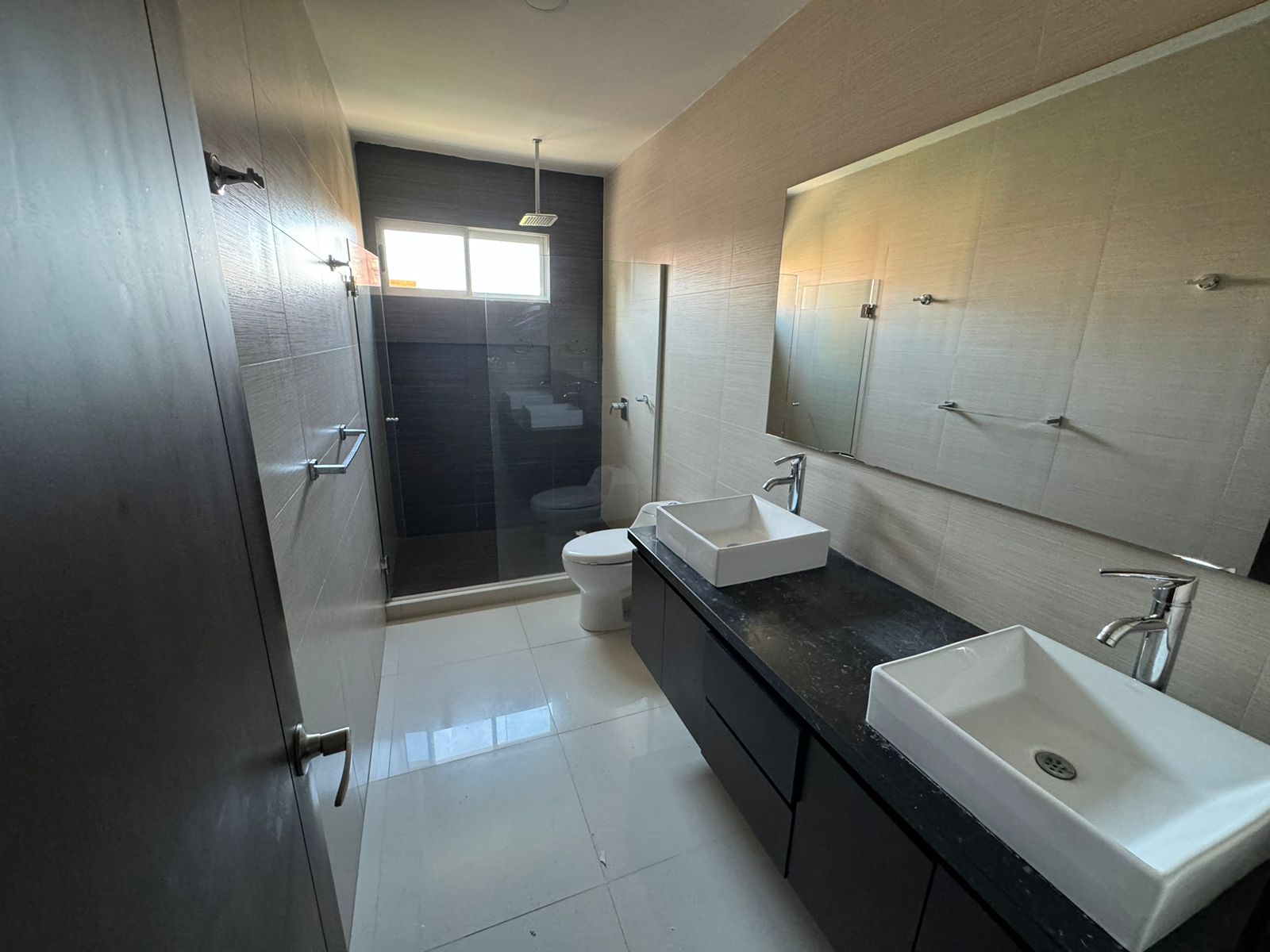 Apartamento de 3 alcobas en arriendo en El Country, Barranquilla, 232 m² · foto 15 de 15