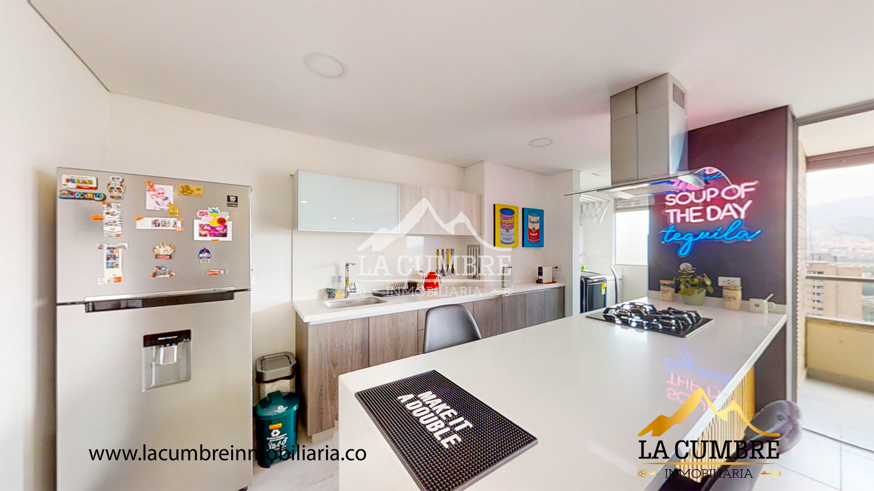 Apartamento en arriendo en Ciudad Del Río, Medellín · foto 3 de 15