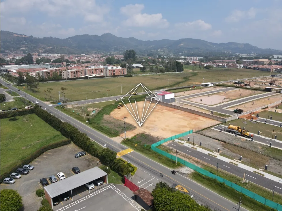 Lote en venta en Lomitas, La Ceja, 560 m² · foto 13 de 16