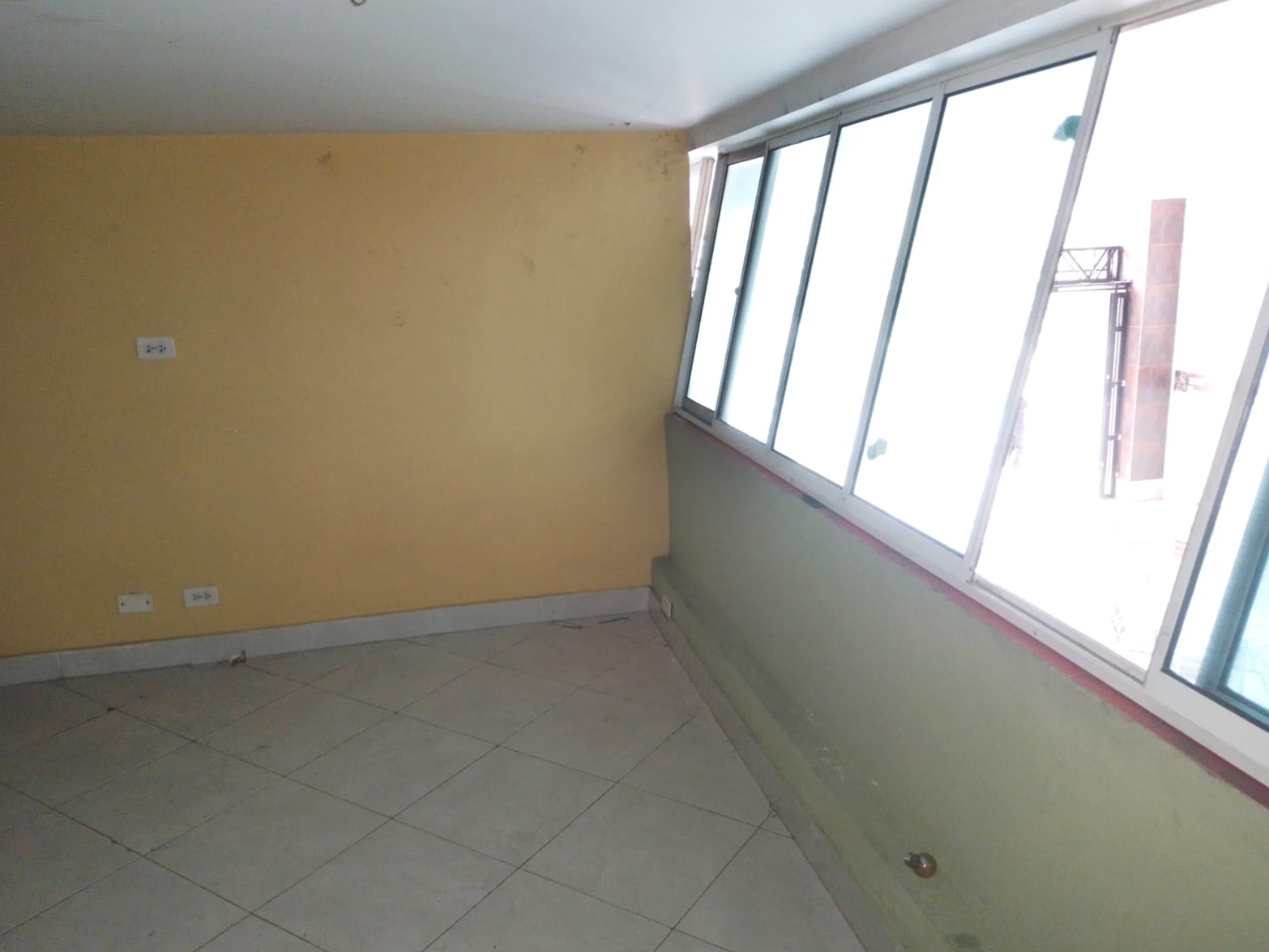 Local en arriendo en Conquistadores, Medellín, 80 m² · foto 11 de 15