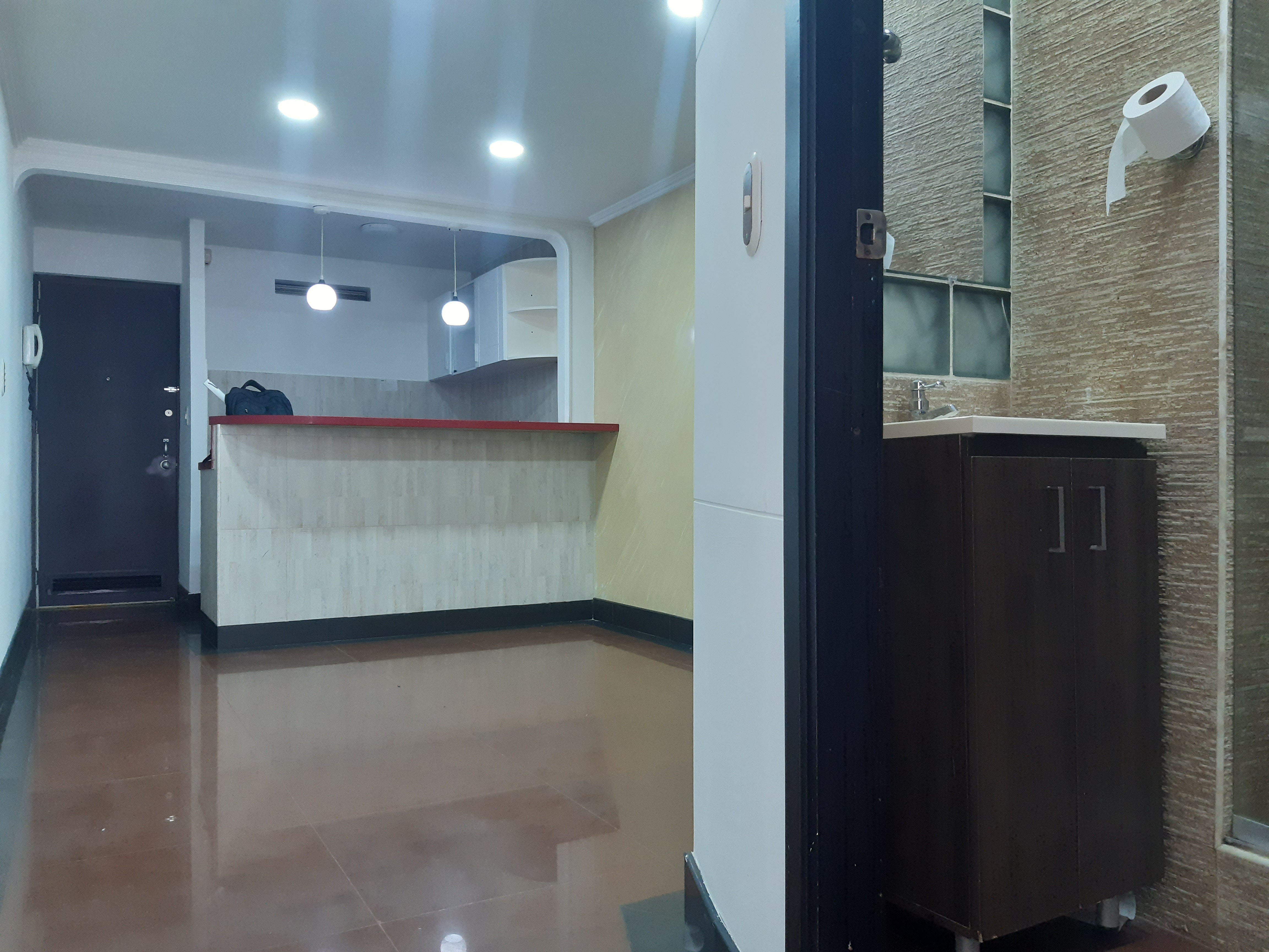 Apartaestudio en venta en Chapinero, Bogotá, 32 m² · foto 22 de 24