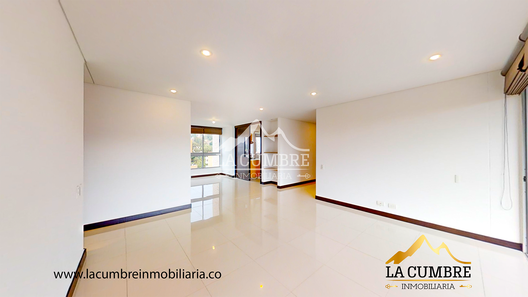 Apartamento en arriendo en El Tesoro, Medellín · foto 2 de 15
