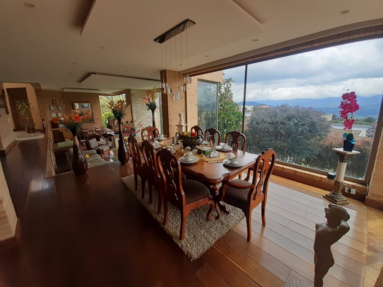 Casa de 5 alcobas en venta en Yerbabuena, Chía, 436 m² · foto 10 de 24