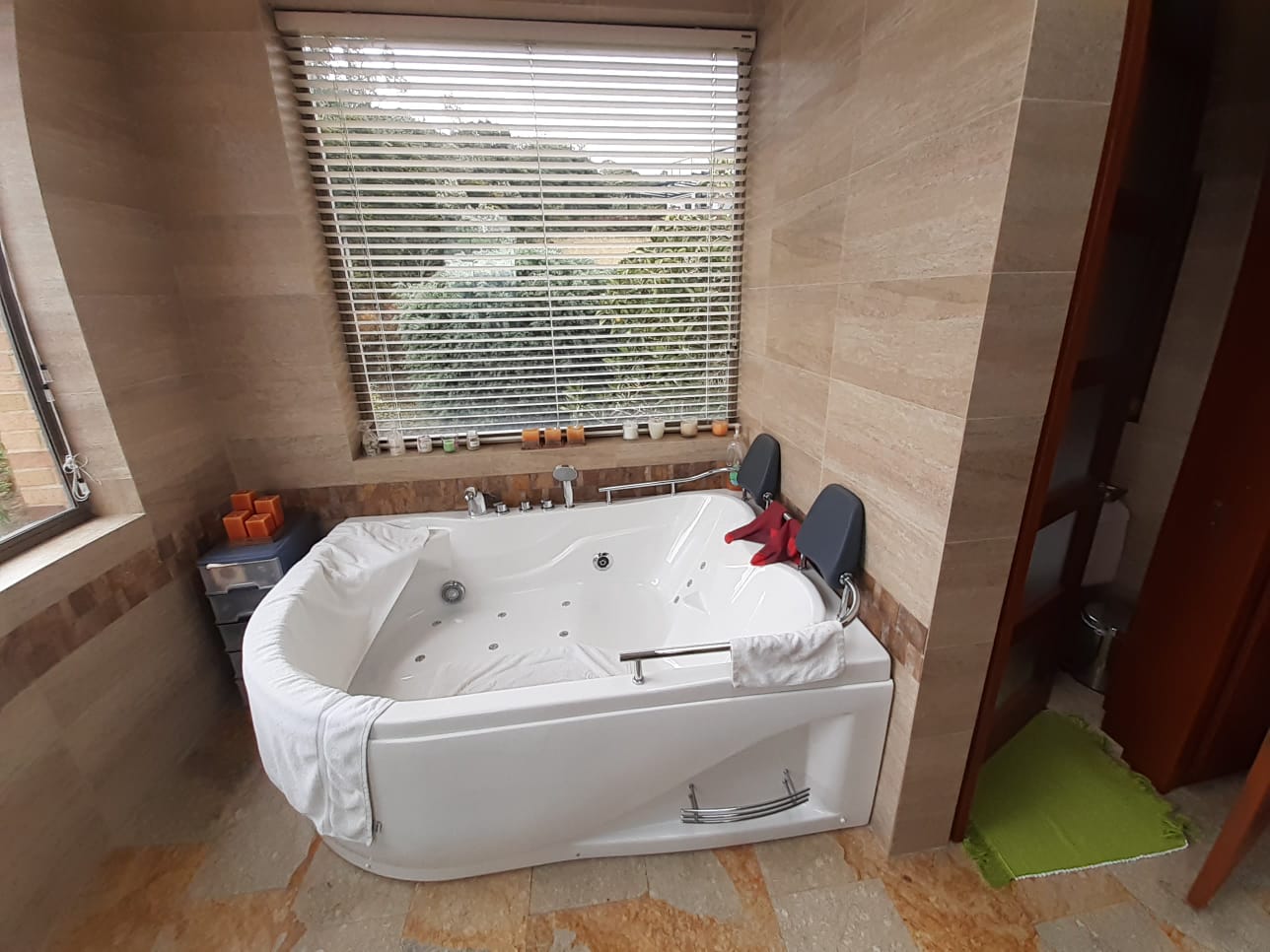 Casa de 5 alcobas en venta en Yerbabuena, Chía, 436 m² · foto 21 de 24