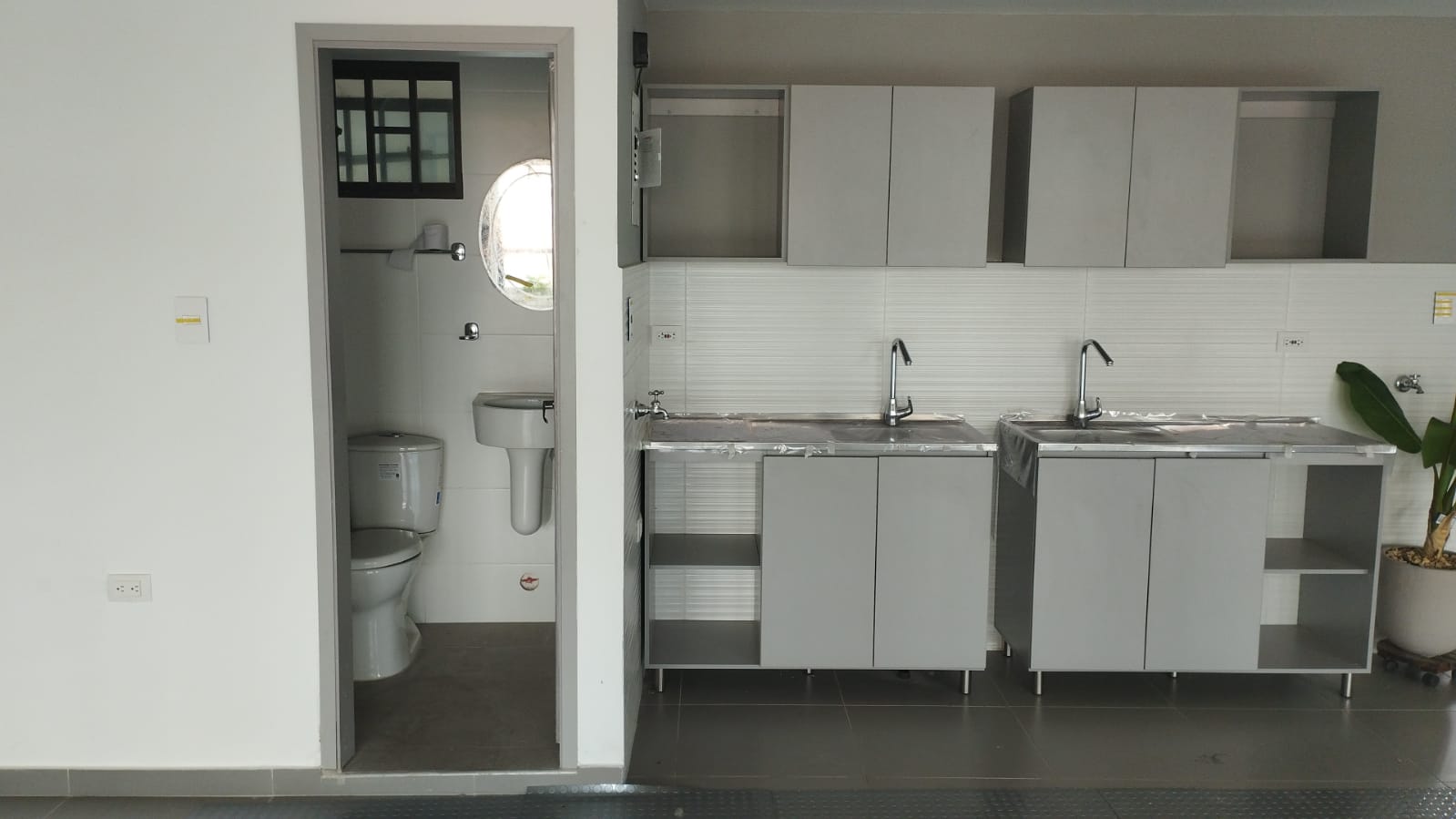 Local en venta en Granadillo, Barranquilla, 111 m² · foto 11 de 15