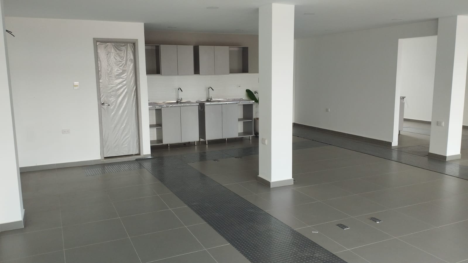 Local en venta en Granadillo, Barranquilla, 111 m² · foto 6 de 15