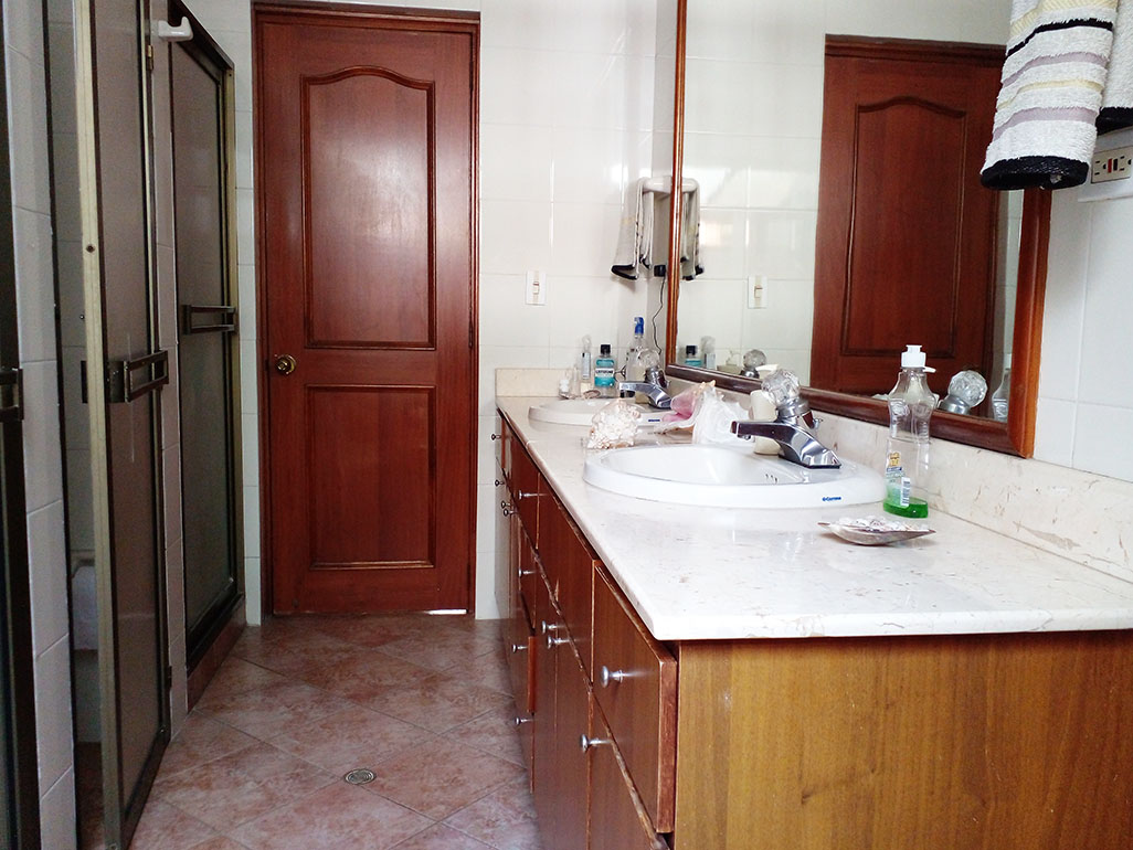 Casa en venta en Los Balsos, Medellín, 249 m² · foto 16 de 19