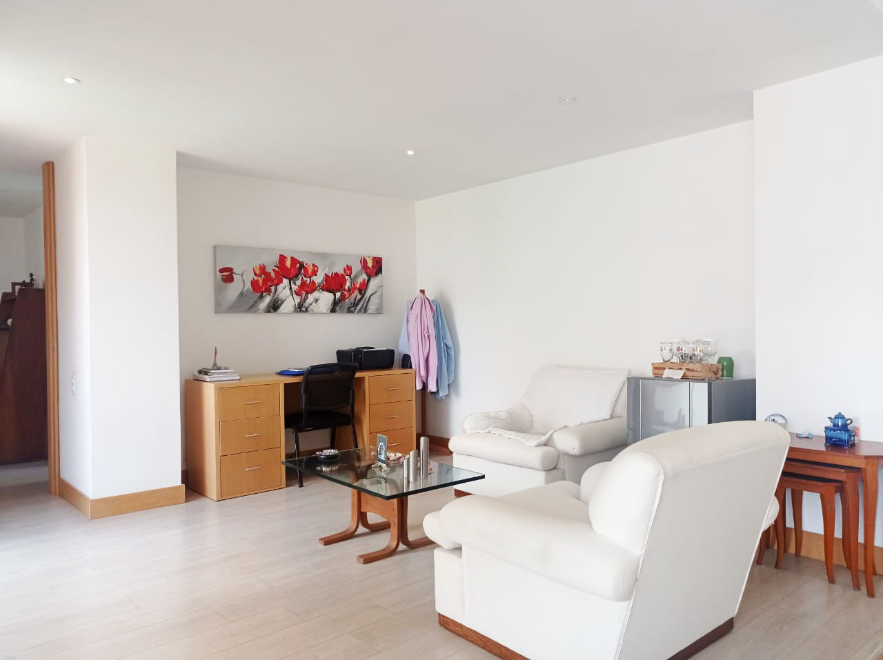 Apartamento en arriendo en Los Balsos No.2, Medellín · foto 4 de 19