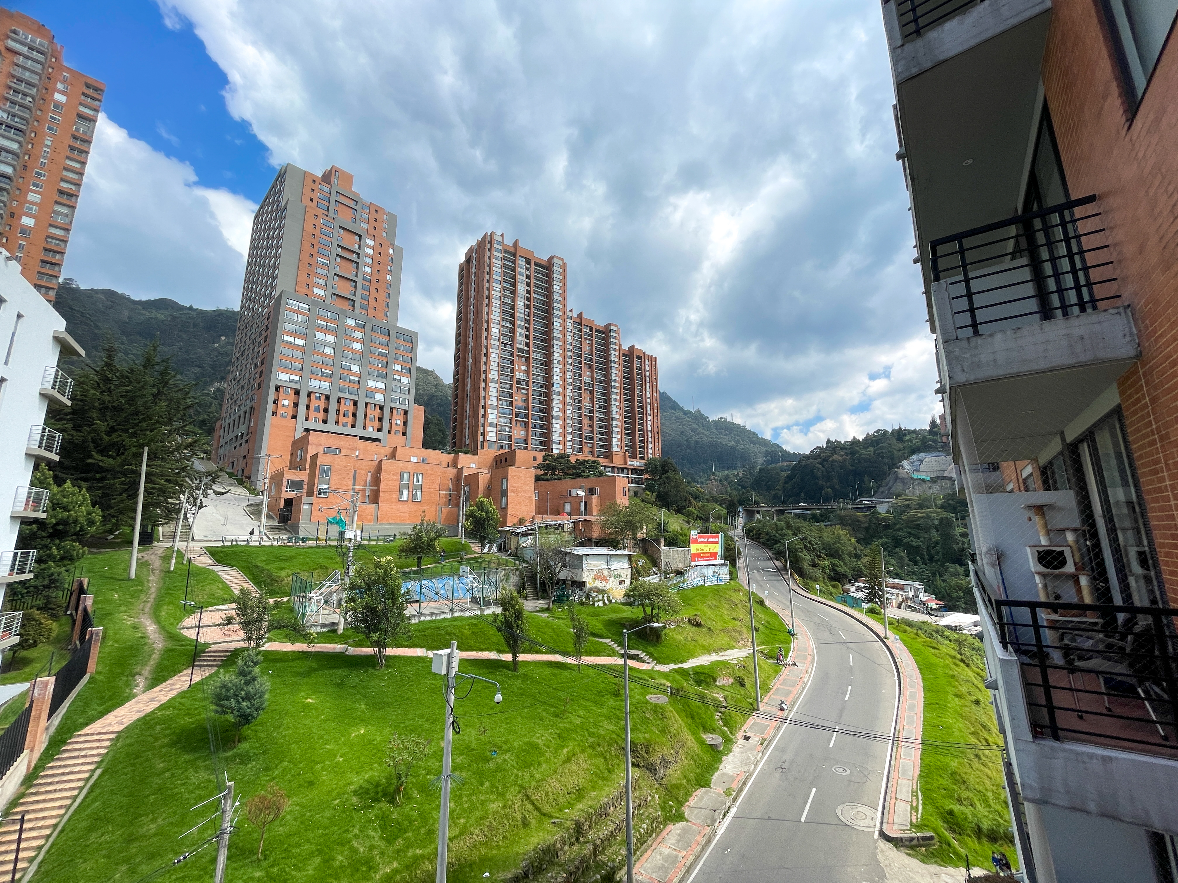 Apartamento de 2 alcobas en venta en Chapinero Alto, Bogotá, 78 m² · foto 7 de 24