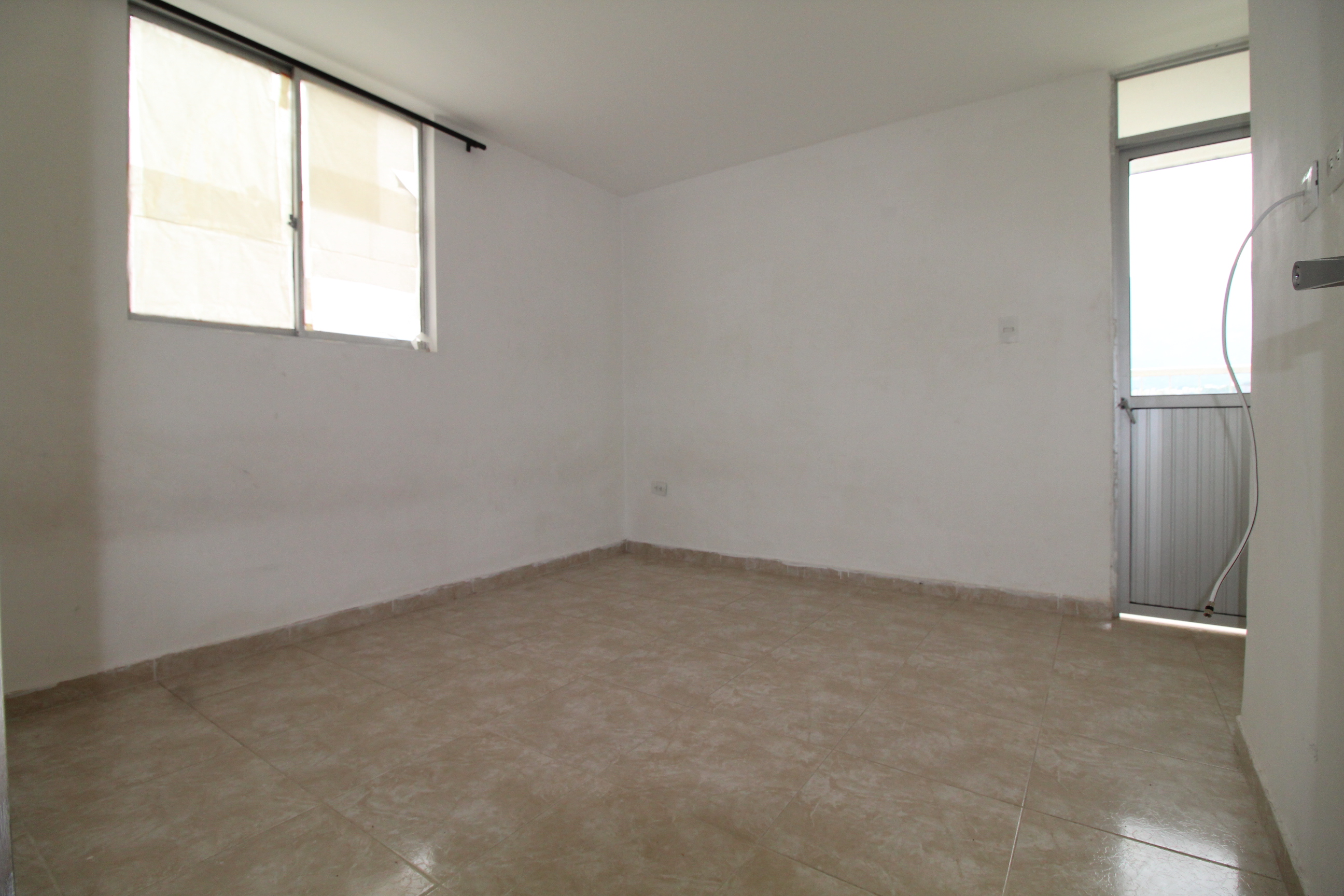 Apartamento de 3 alcobas en venta en Cd. Valle De Barroblanco, Piedecuesta, 60 m² · foto 10 de 14