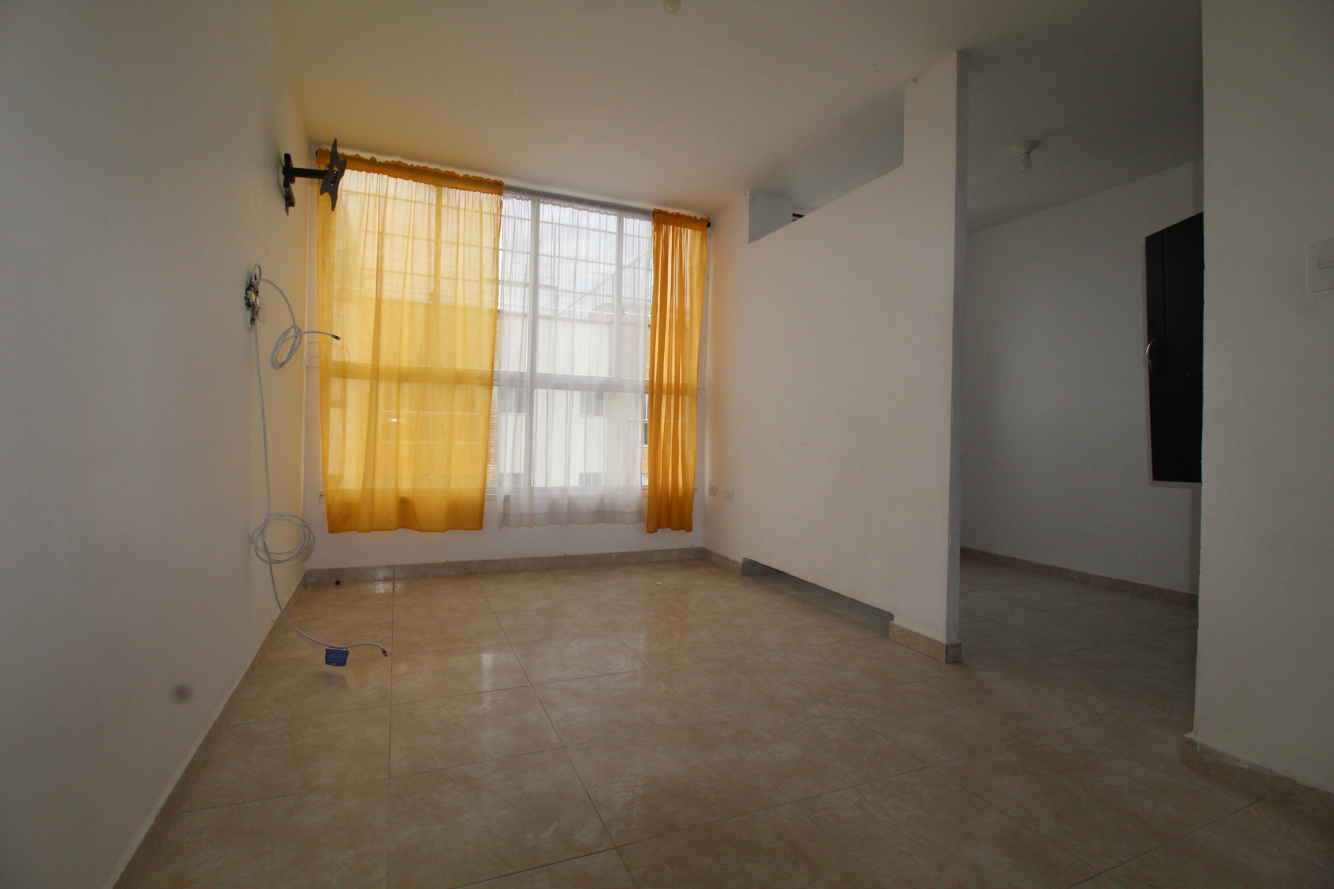Apartamento de 3 alcobas en venta en Cd. Valle De Barroblanco, Piedecuesta, 60 m² · foto 3 de 14