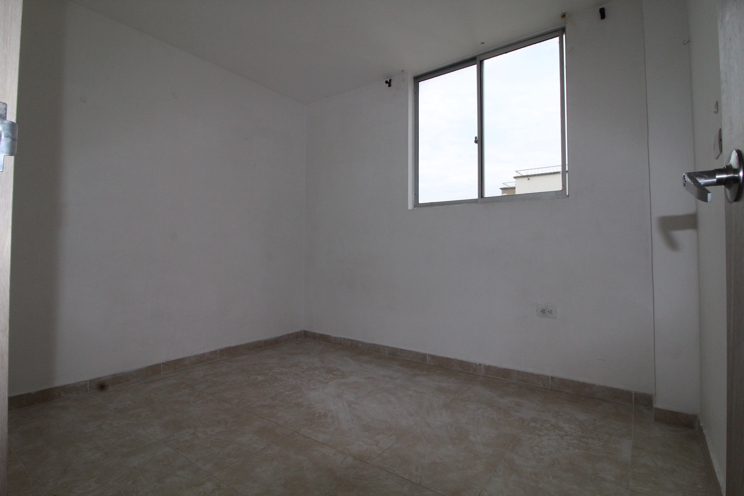 Apartamento de 3 alcobas en venta en Cd. Valle De Barroblanco, Piedecuesta, 60 m² · foto 8 de 14
