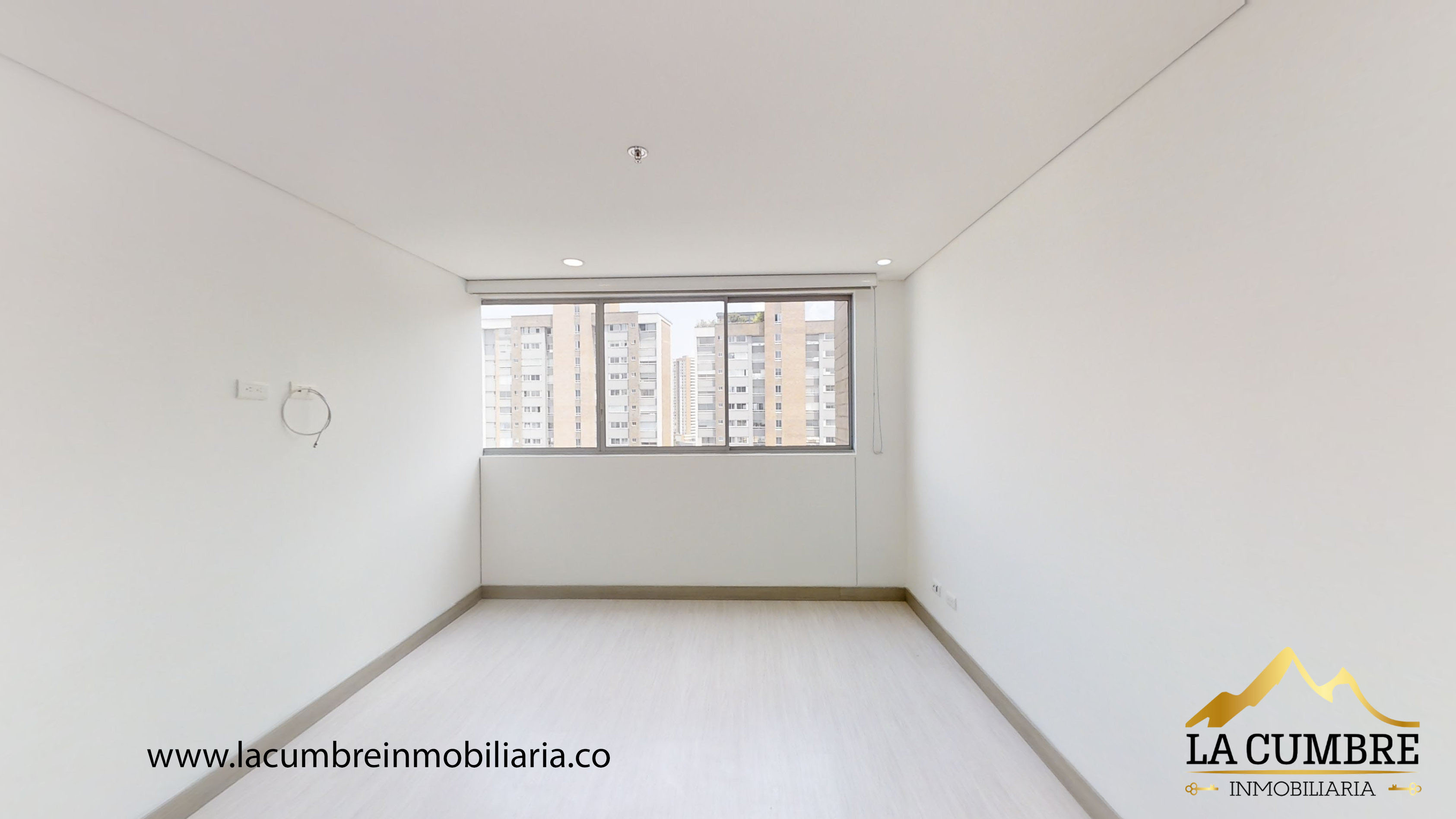 Apartamento en arriendo en Castropol, Medellín · foto 8 de 12