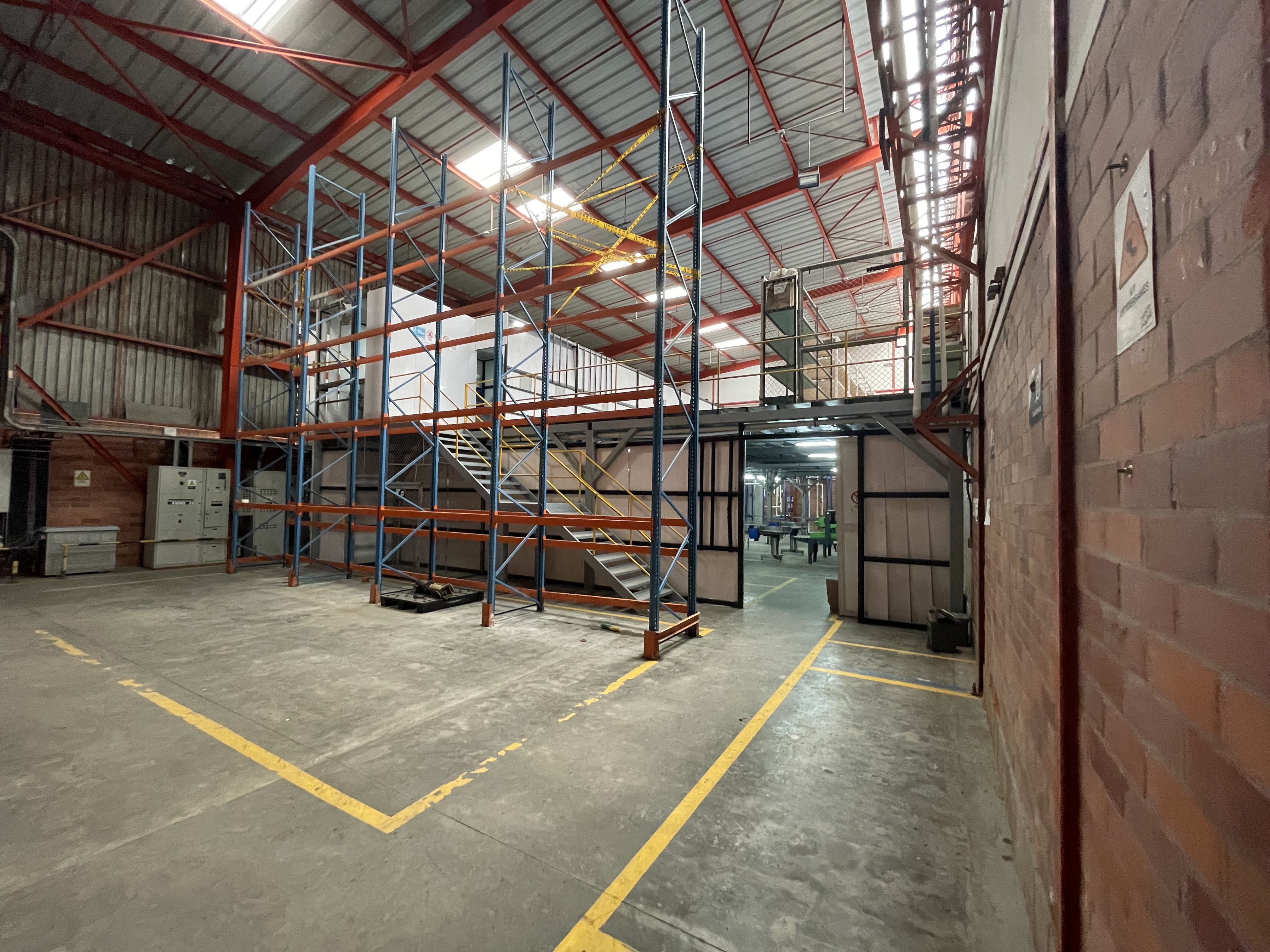 Bodega en venta en Cascajal, Cali, 4000 m² · foto 9 de 24