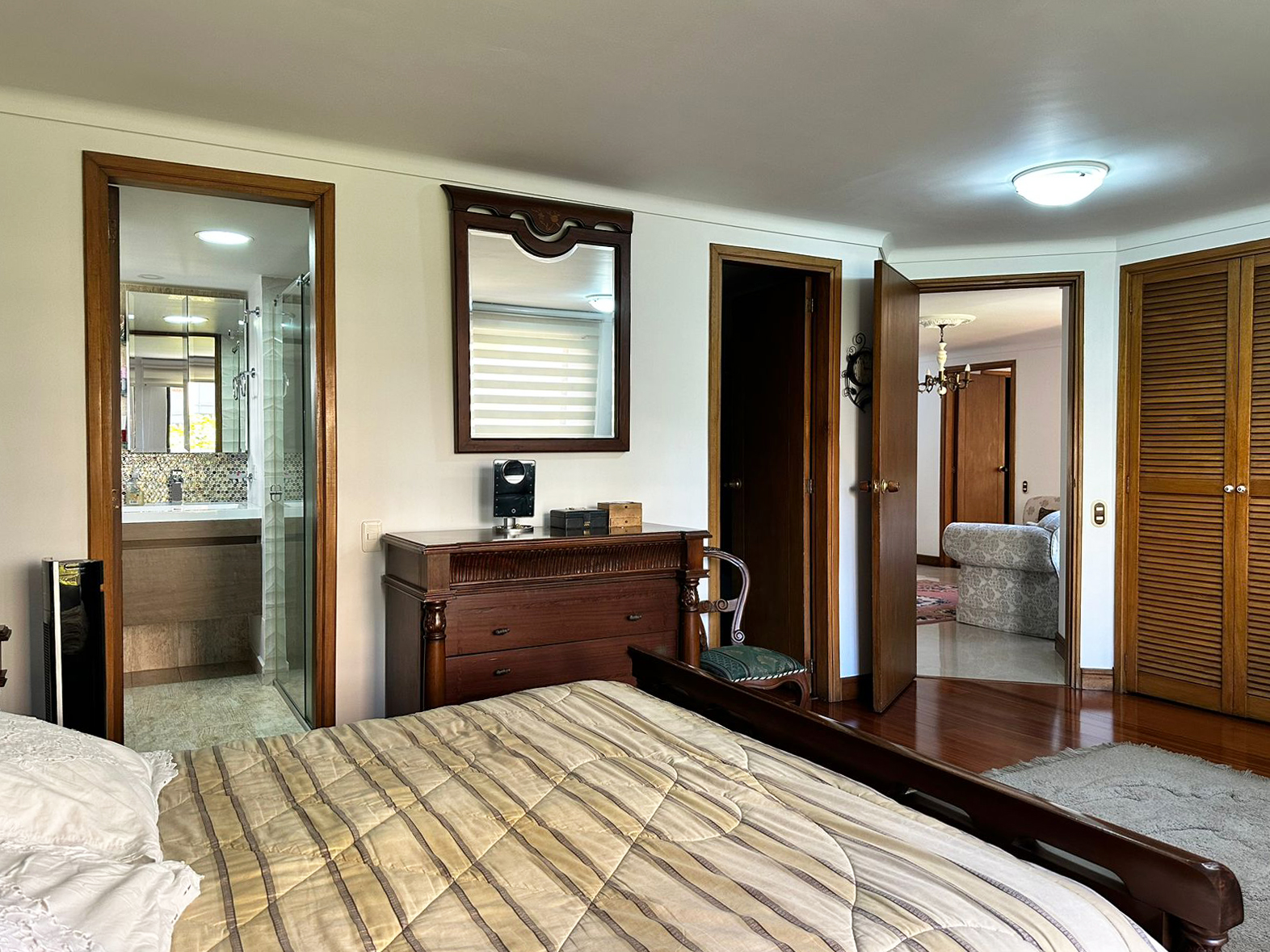 Apartamento en arriendo en Castropol, Medellín · foto 15 de 17