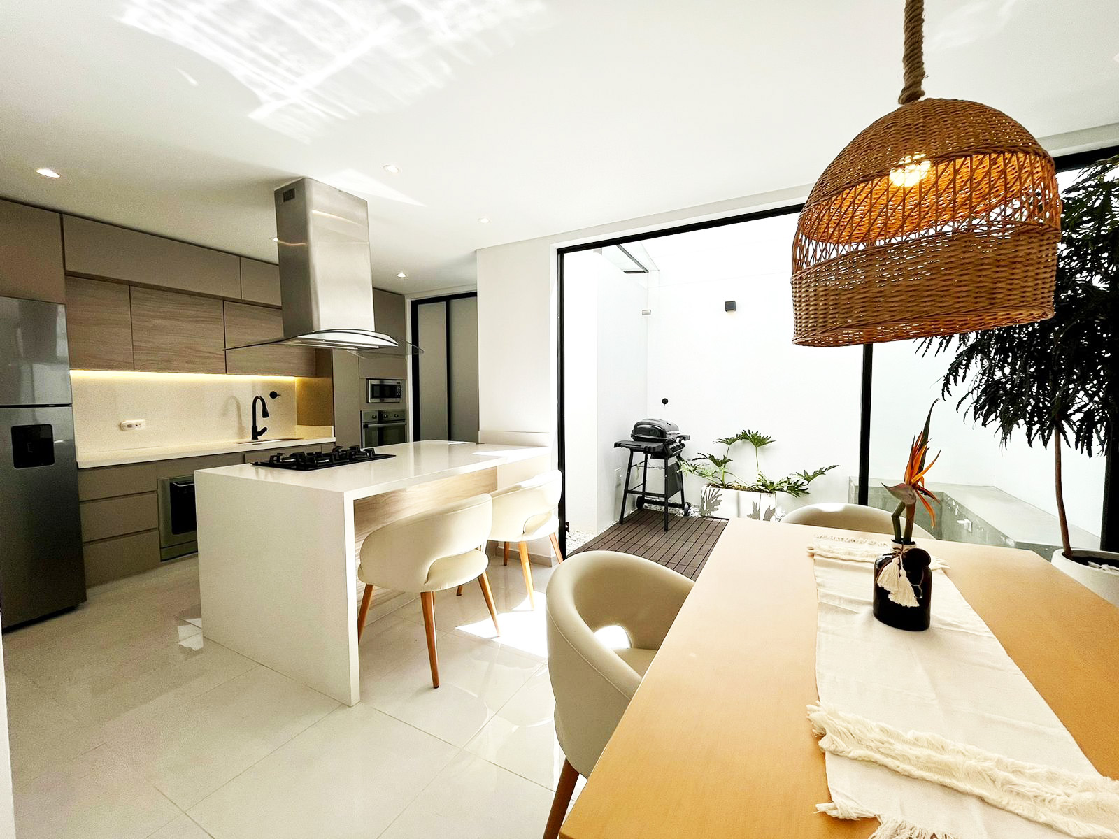 Casa de 3 alcobas en venta en La Ceja, 155 m² · foto 3 de 14