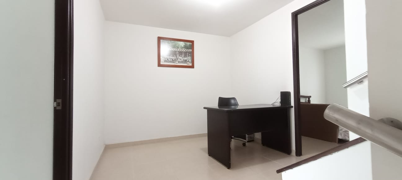 Casa de 4 alcobas en venta en Pueblito Paisa, Pereira, 160 m² · foto 13 de 13