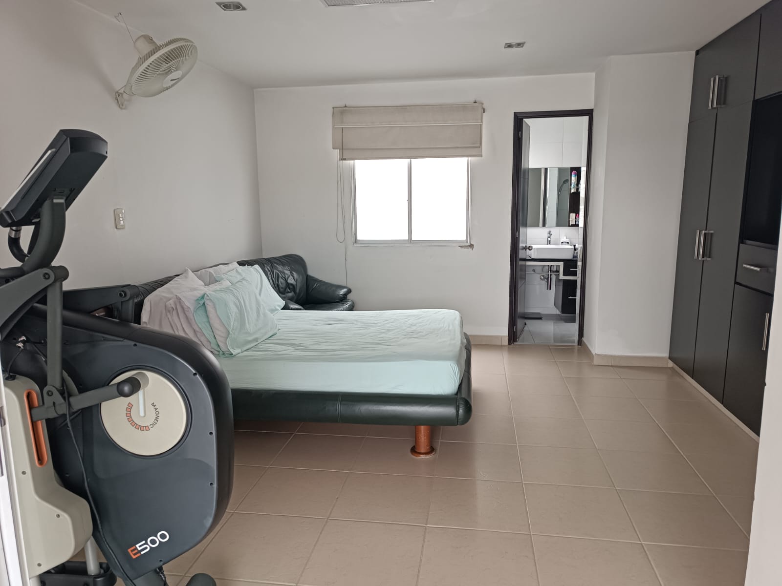 Casa de 4 alcobas en venta en Pueblito Paisa, Pereira, 160 m² · foto 4 de 13