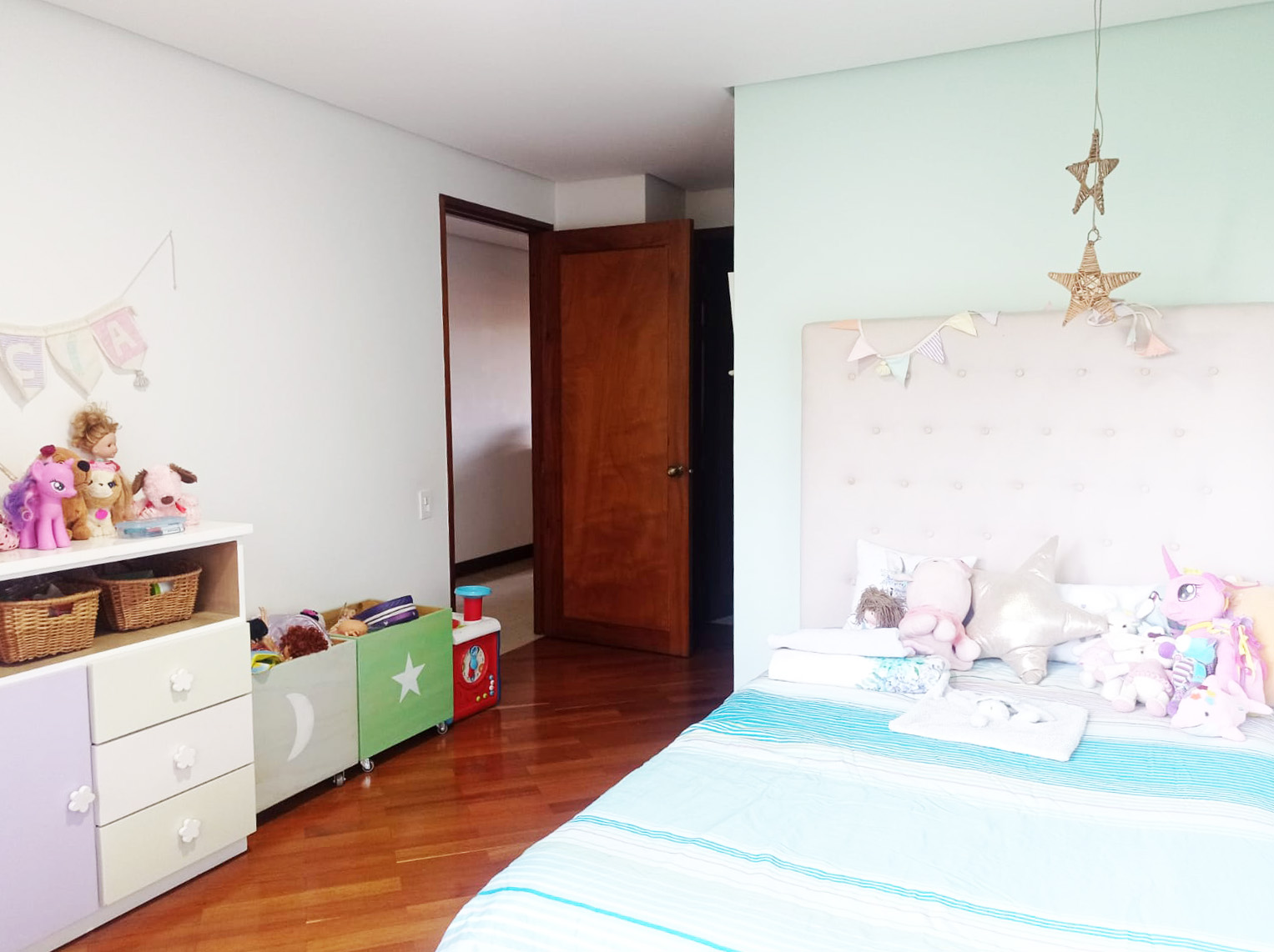 Apartamento de 3 alcobas en arriendo en El Tesoro, Medellín, 218 m² · foto 15 de 20