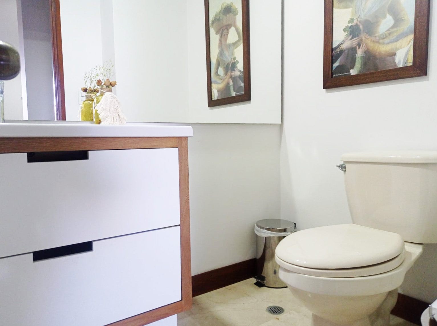 Apartamento de 3 alcobas en arriendo en El Tesoro, Medellín, 218 m² · foto 19 de 20