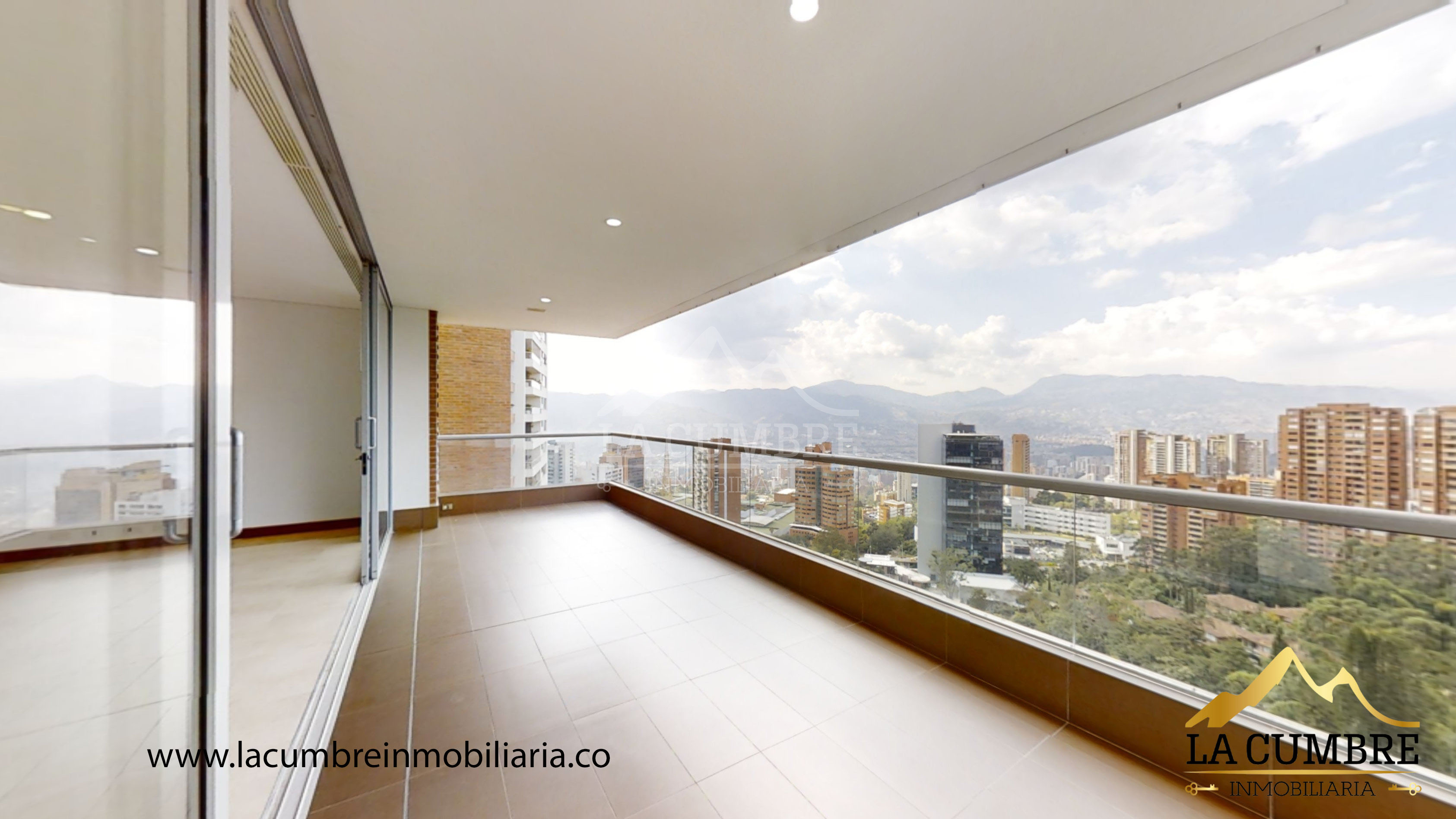 Apartamento en arriendo en El Poblado, Medellín · foto 10 de 13