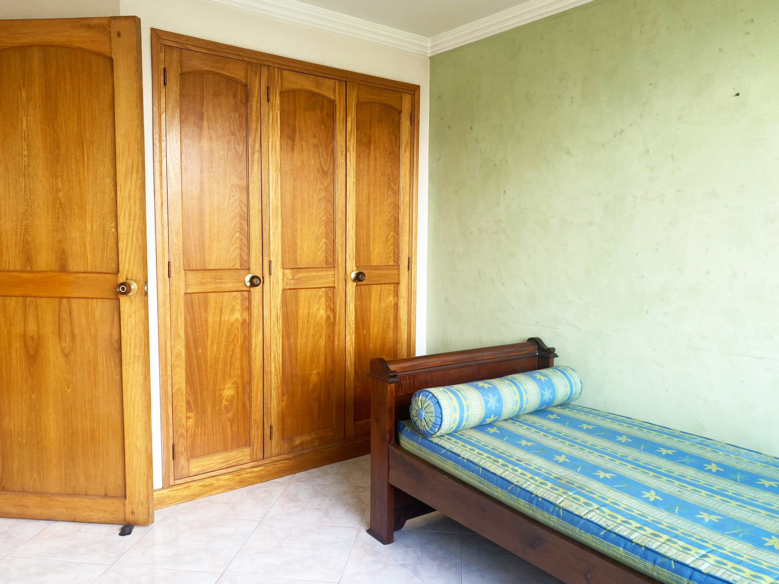 Apartamento de 3 alcobas en arriendo en El Poblado, Medellín, 121 m² · foto 10 de 16