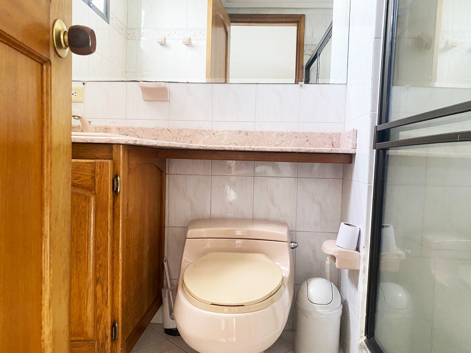 Apartamento de 3 alcobas en arriendo en El Poblado, Medellín, 121 m² · foto 9 de 16