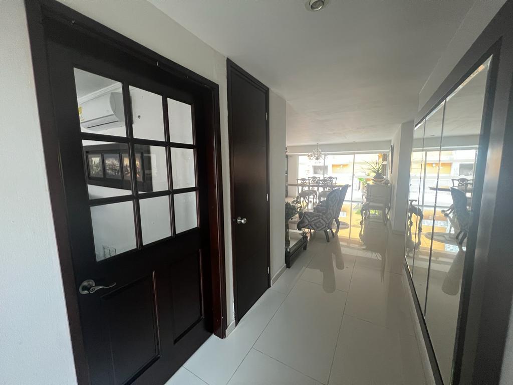 Casa de 4 alcobas en venta en Buenavista, Barranquilla, 228 m² · foto 3 de 20