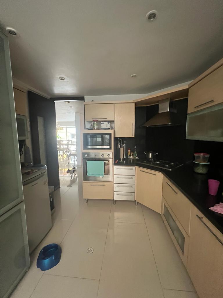 Casa de 4 alcobas en venta en Buenavista, Barranquilla, 228 m² · foto 9 de 20