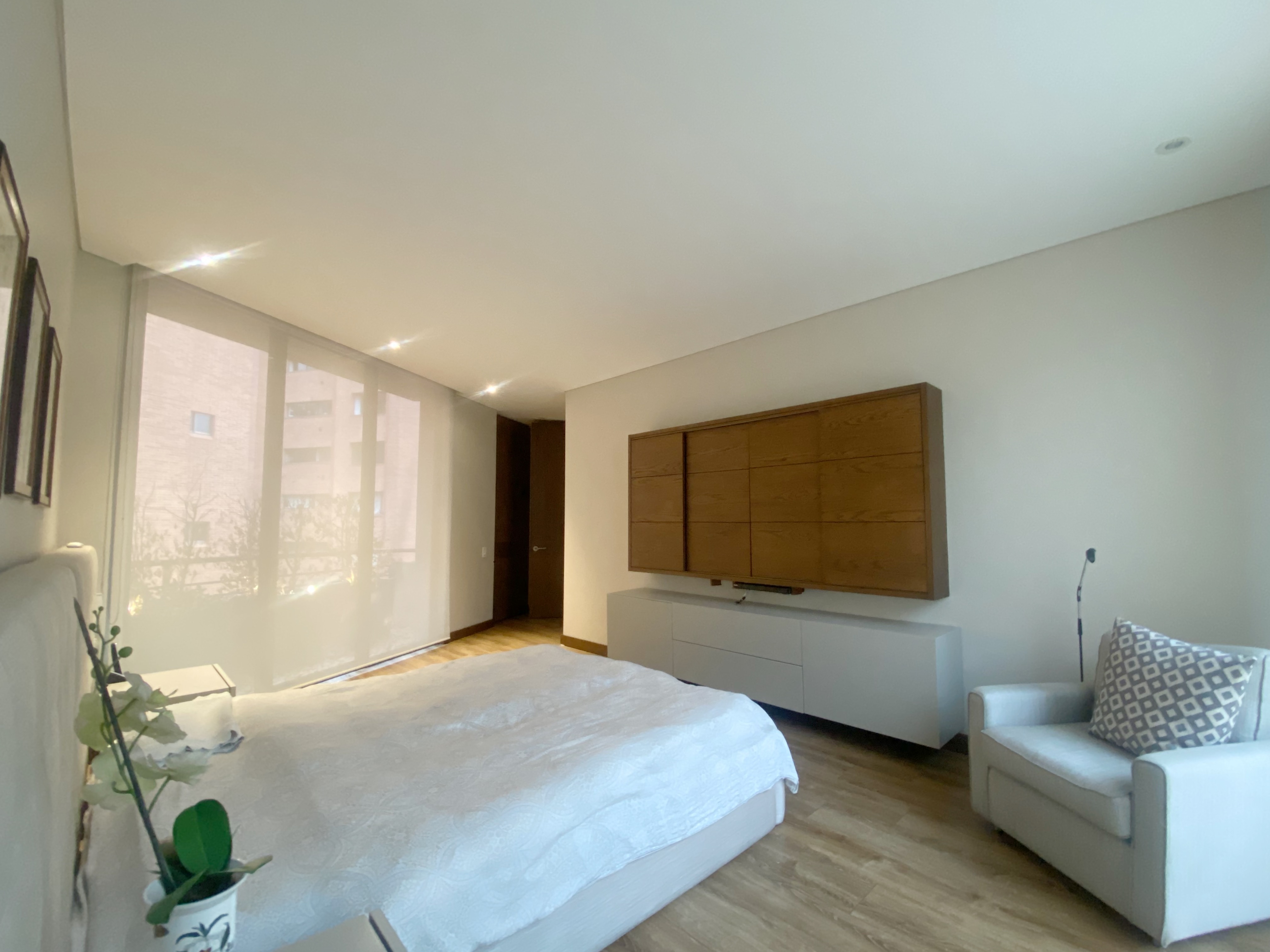 Apartamento de 2 alcobas en venta en Los Rosales, Bogotá, 210 m² · foto 20 de 24
