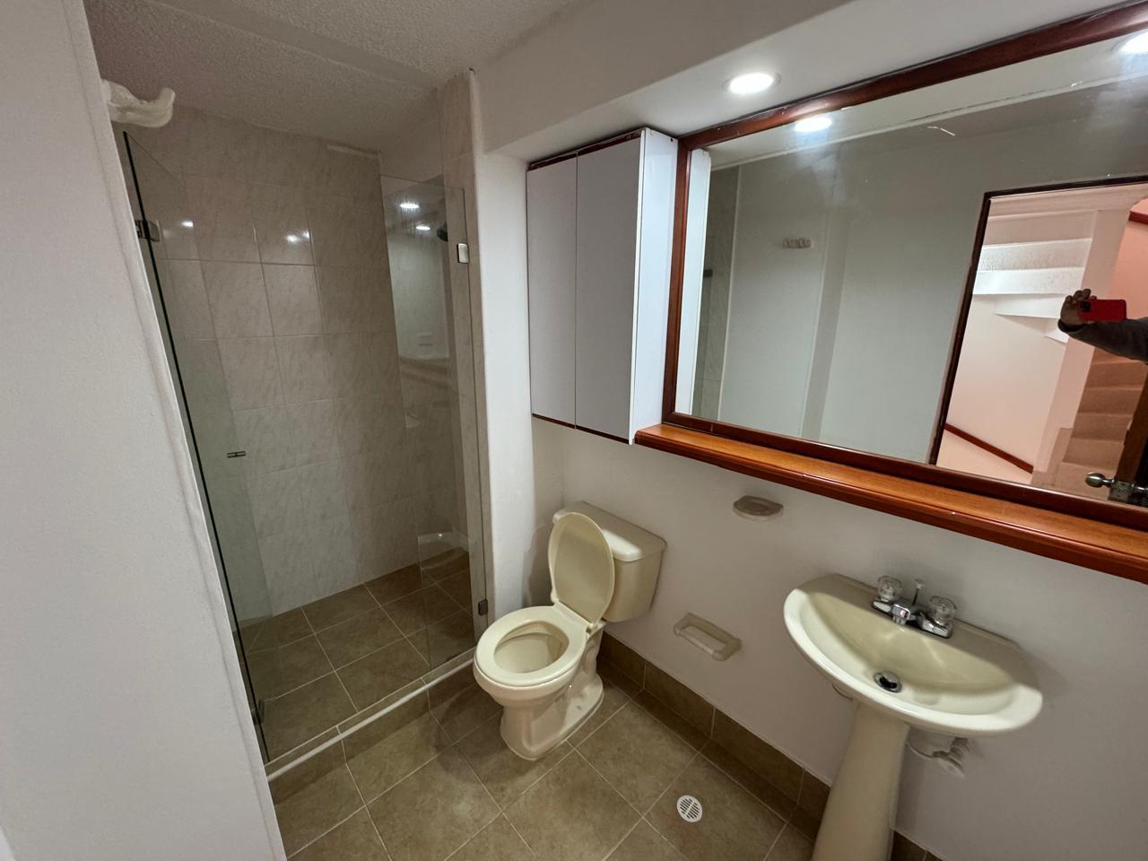 Casa de 3 alcobas en arriendo en Villas De Aranjuez, Bogotá, 92 m² · foto 12 de 24
