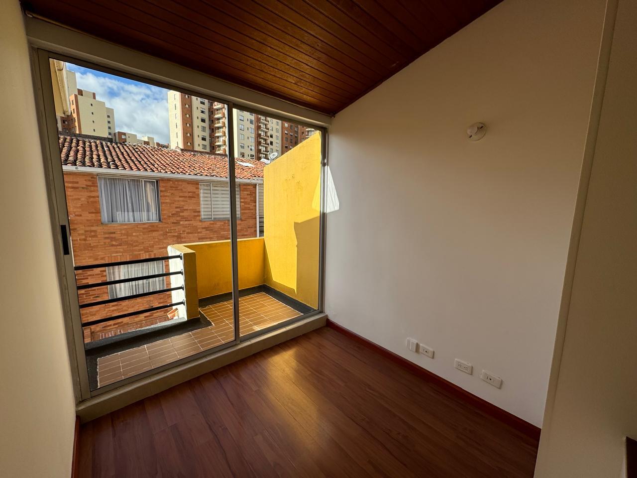 Casa de 3 alcobas en arriendo en Villas De Aranjuez, Bogotá, 92 m² · foto 19 de 24