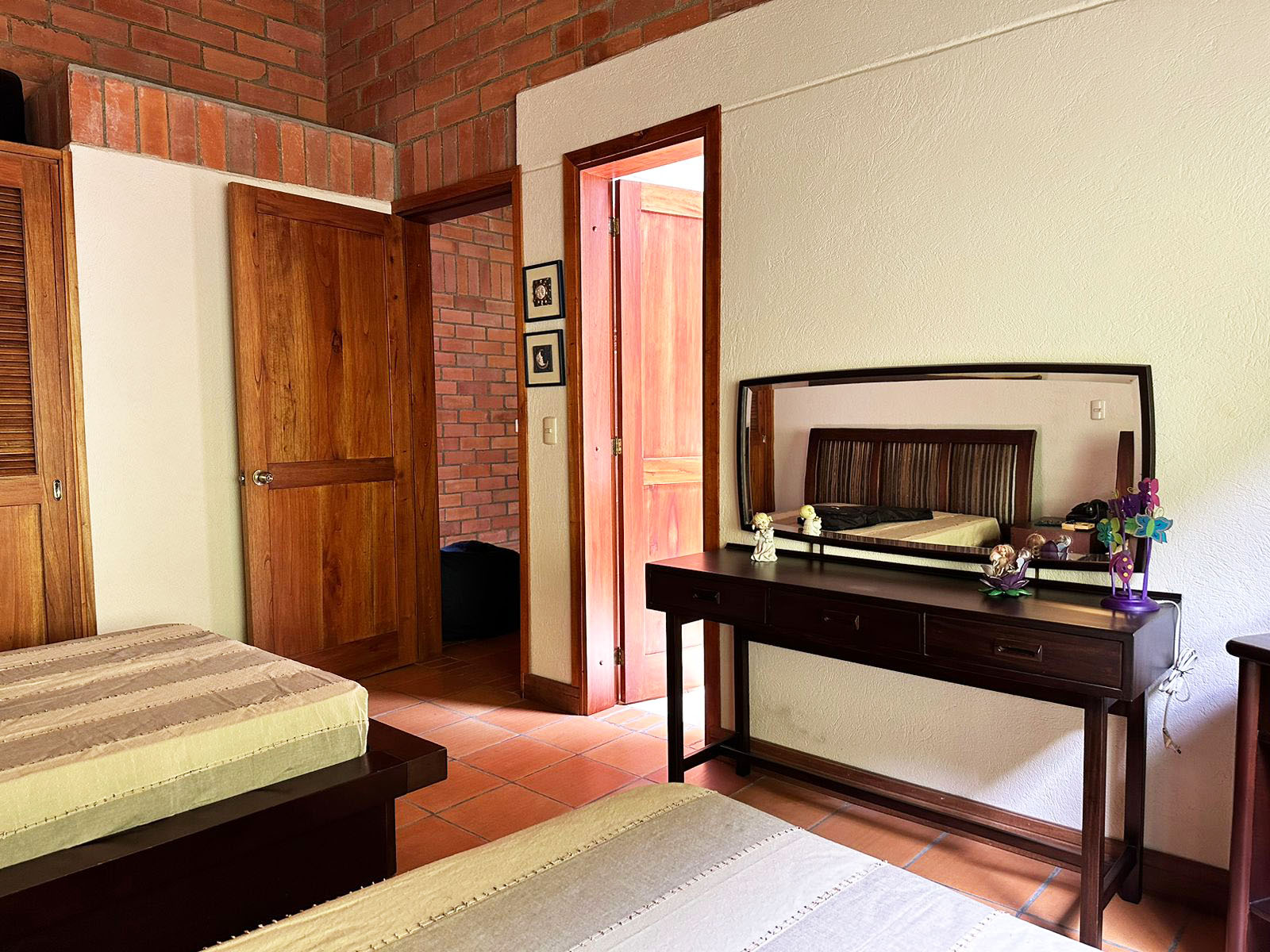 Casa de 4 alcobas en venta en Llano Grande, Rionegro, 286 m² · foto 9 de 20