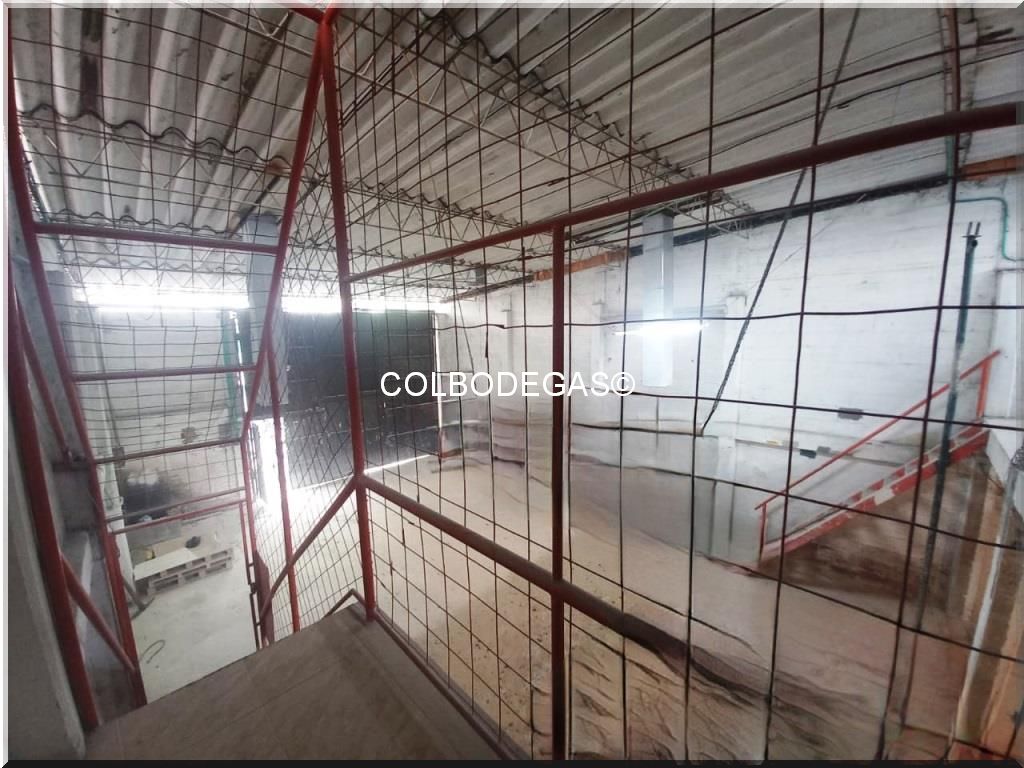 Bodega en venta en Villavicencio, Pereira, 200 m² · foto 11 de 24