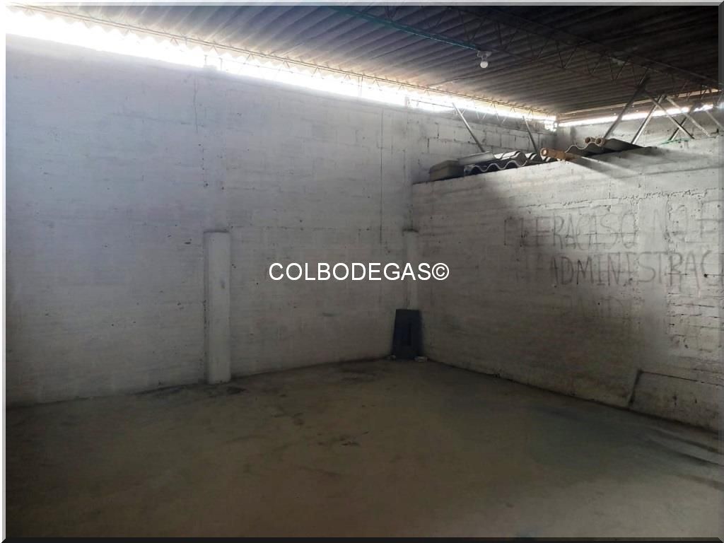 Bodega en venta en Villavicencio, Pereira, 200 m² · foto 13 de 24