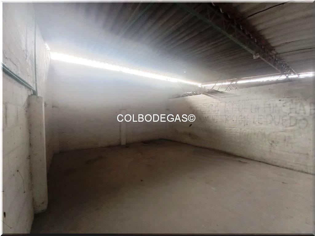 Bodega en venta en Villavicencio, Pereira, 200 m² · foto 19 de 24