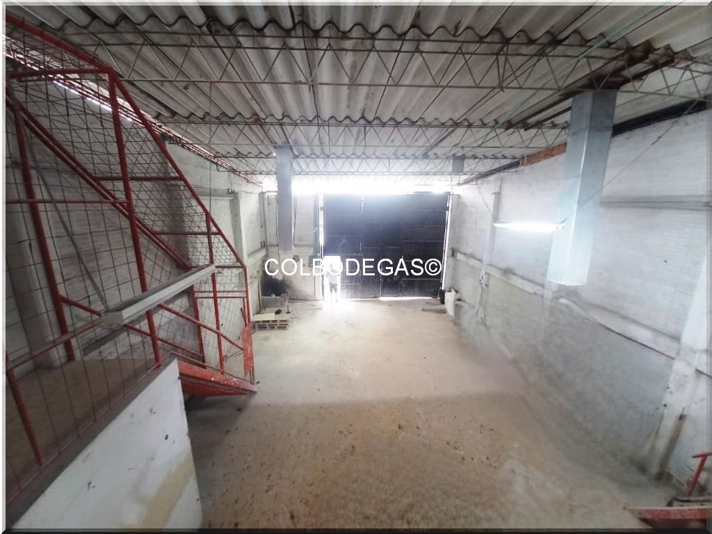 Bodega en venta en Villavicencio, Pereira, 200 m² · foto 22 de 24