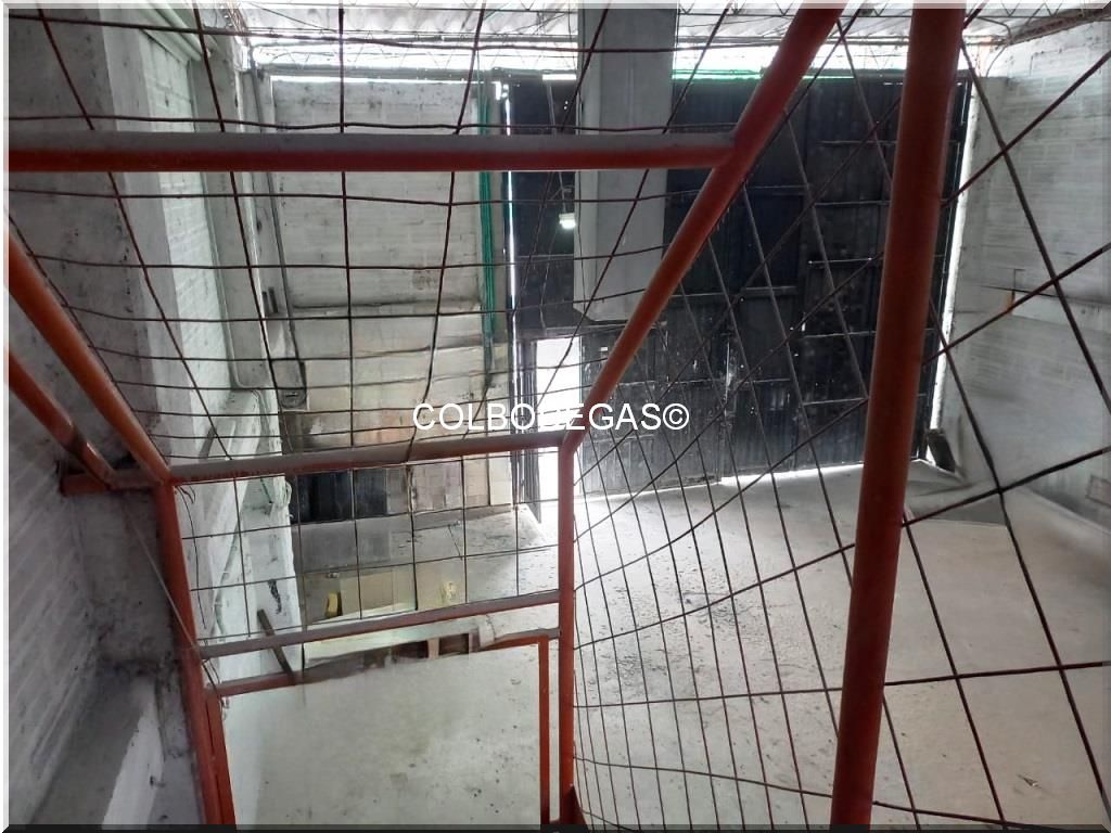 Bodega en venta en Villavicencio, Pereira, 200 m² · foto 23 de 24