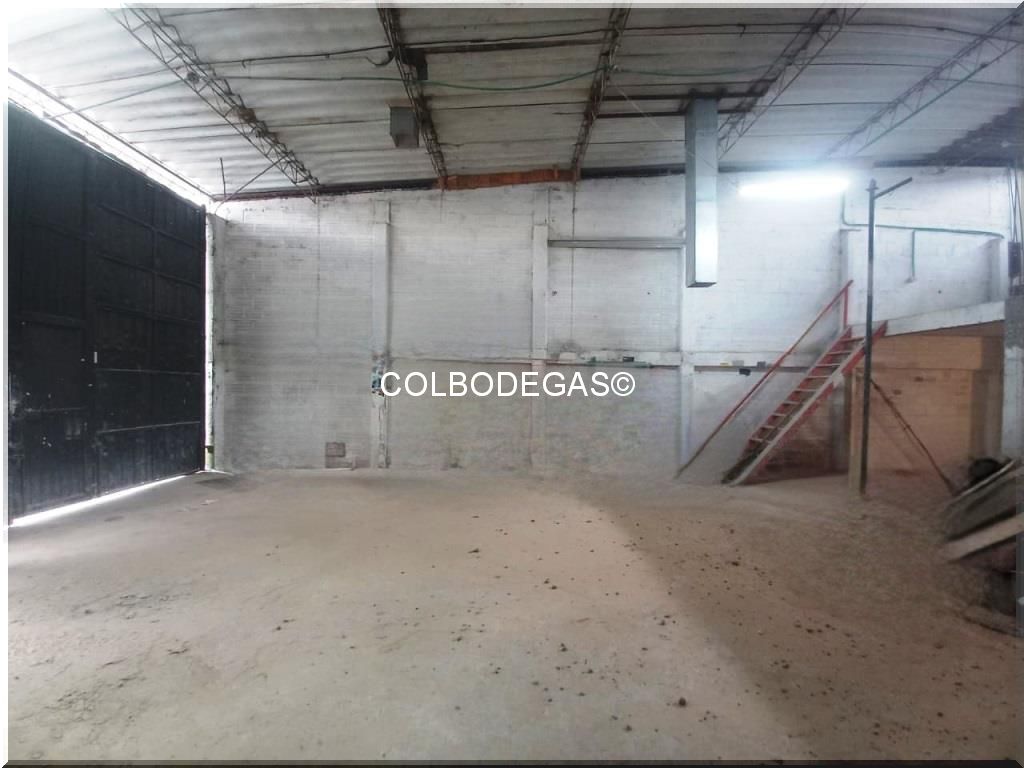 Bodega en venta en Villavicencio, Pereira, 200 m² · foto 4 de 24