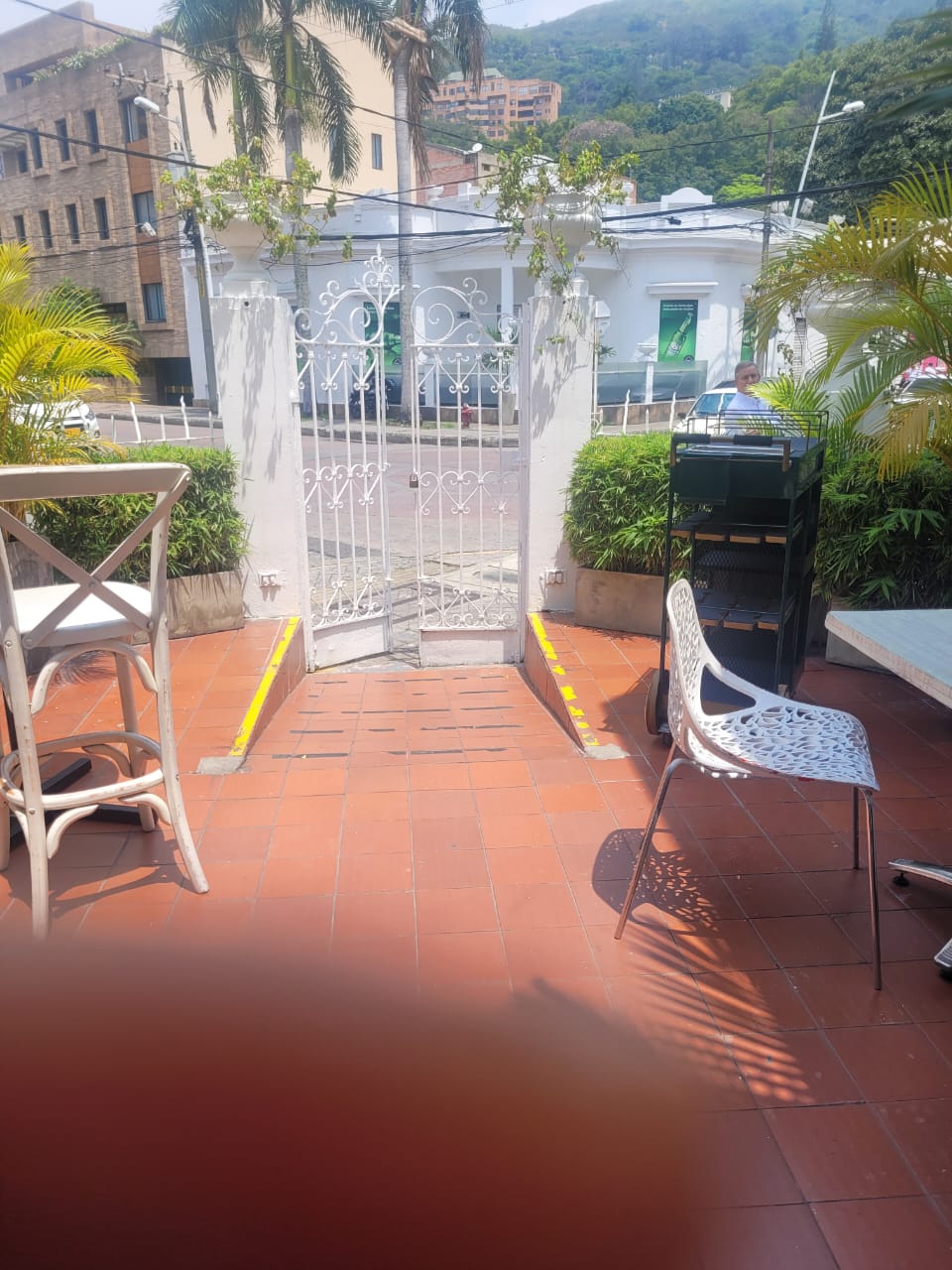 Casa en venta en Granada, Cali · foto 3 de 3