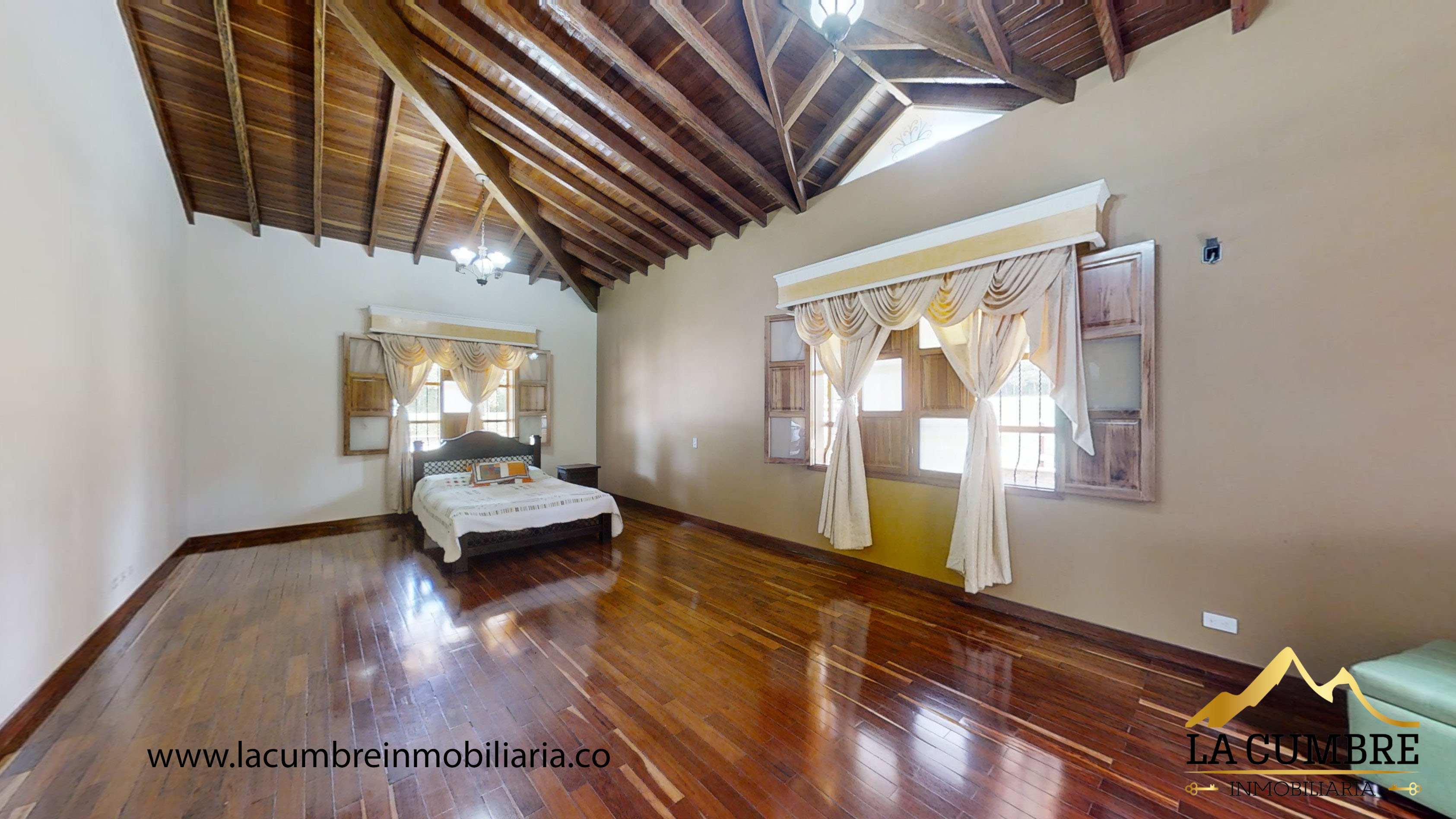 Finca en venta en Guarne, 400 m² · foto 10 de 20