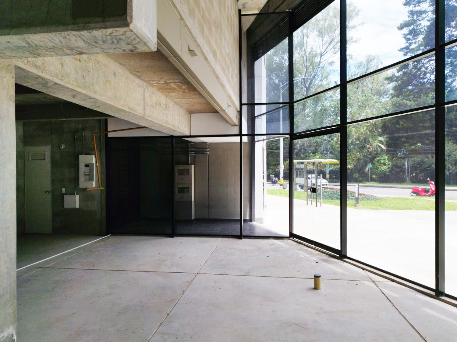 Local en arriendo en Los Balsos, Medellín, 300 m² · foto 13 de 19