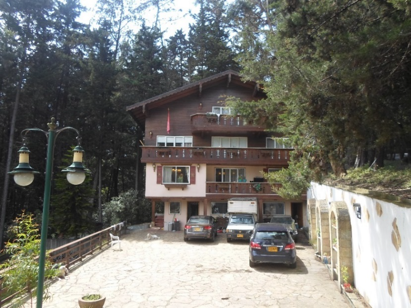 Casa en venta en Cerros De Suba, Bogotá · foto 2 de 9