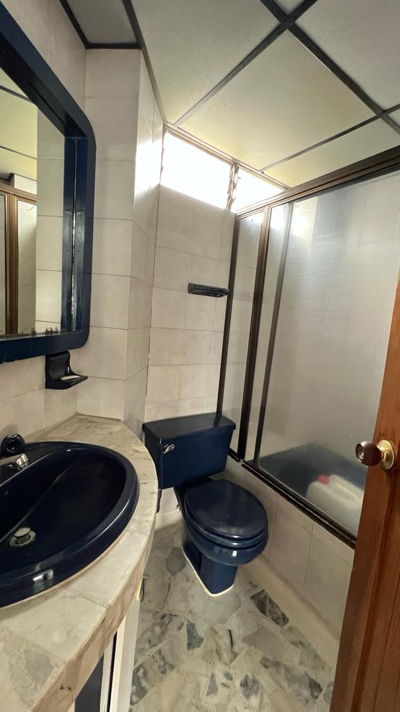 Apartamento de 4 alcobas en venta en Av Paralela, Manizales, 141 m² · foto 16 de 21