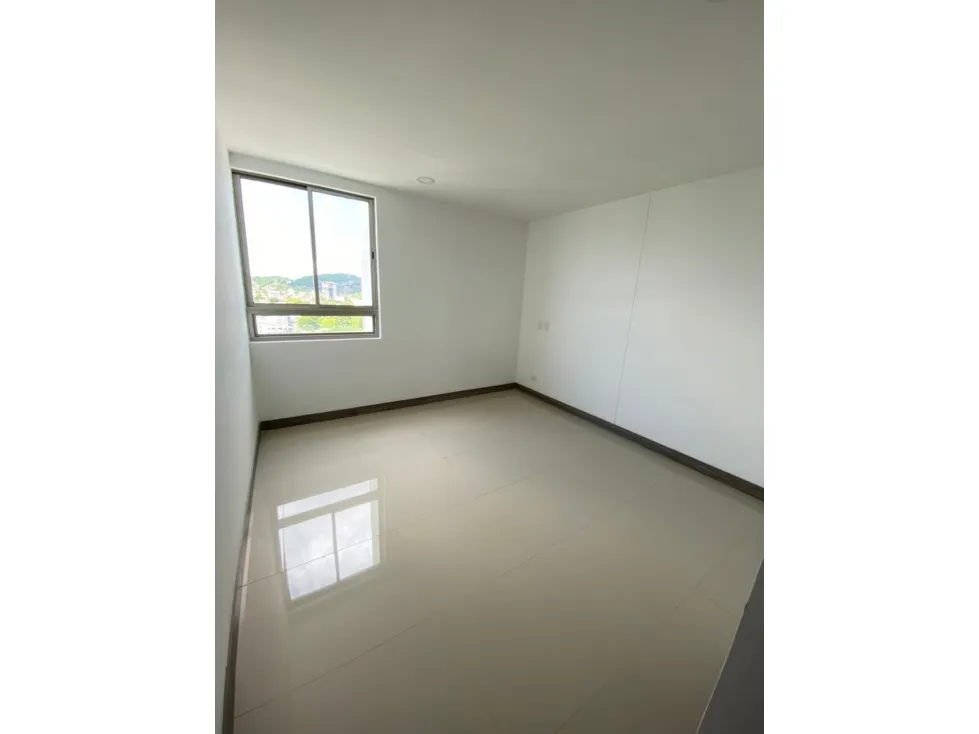 Apartamento de 3 alcobas en venta en Crespo, Cartagena, 114 m² · foto 4 de 15